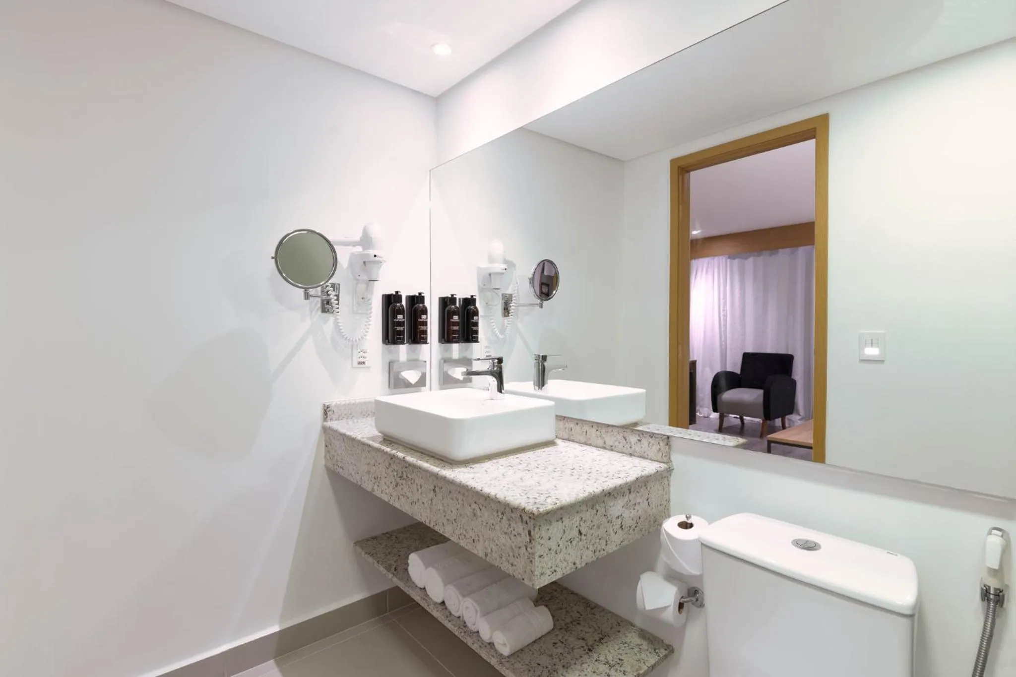 Photo of the whole room in Holiday Inn Sao Paulo Parque Anhembi by IHG