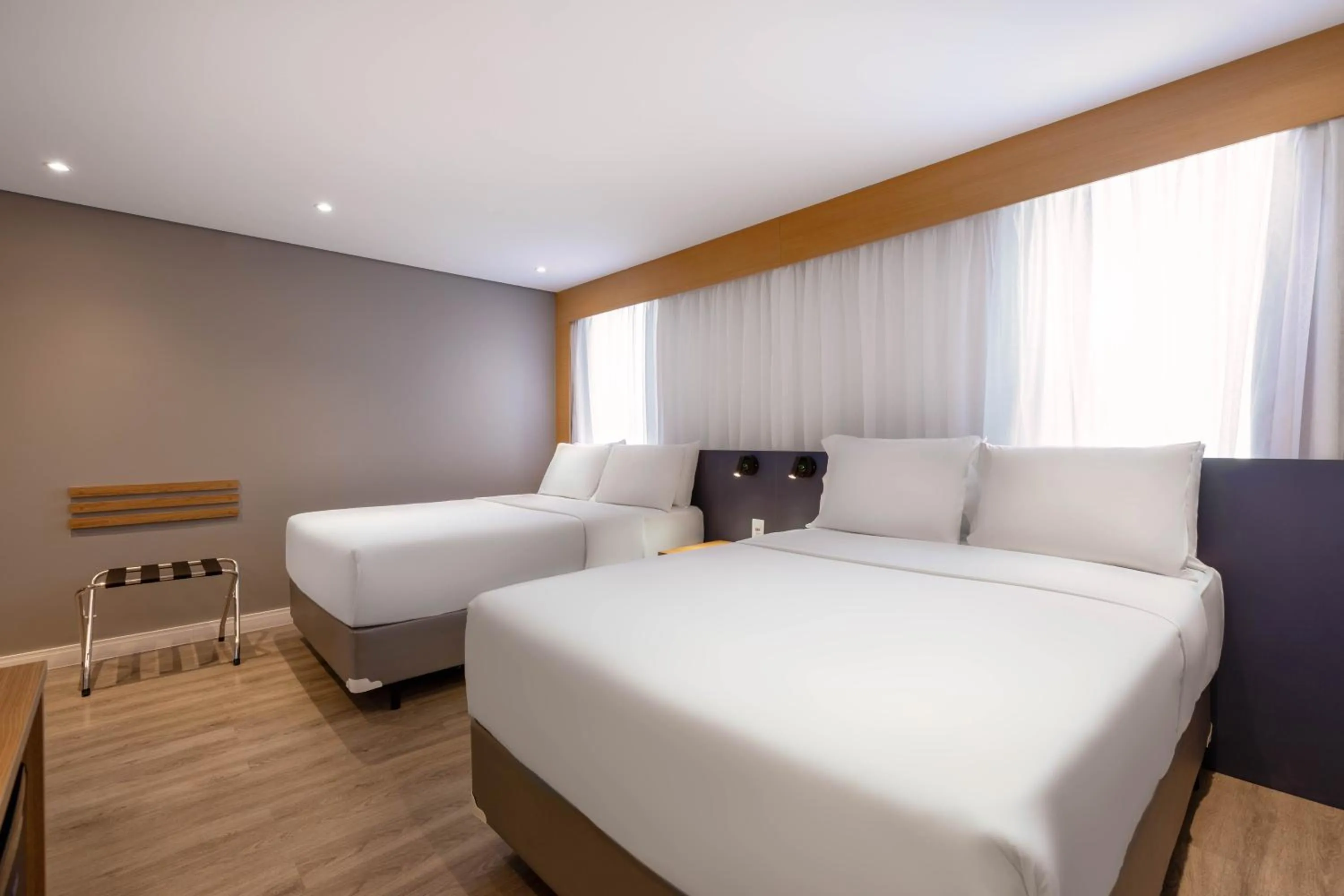 Photo of the whole room, Bed in Holiday Inn Sao Paulo Parque Anhembi by IHG