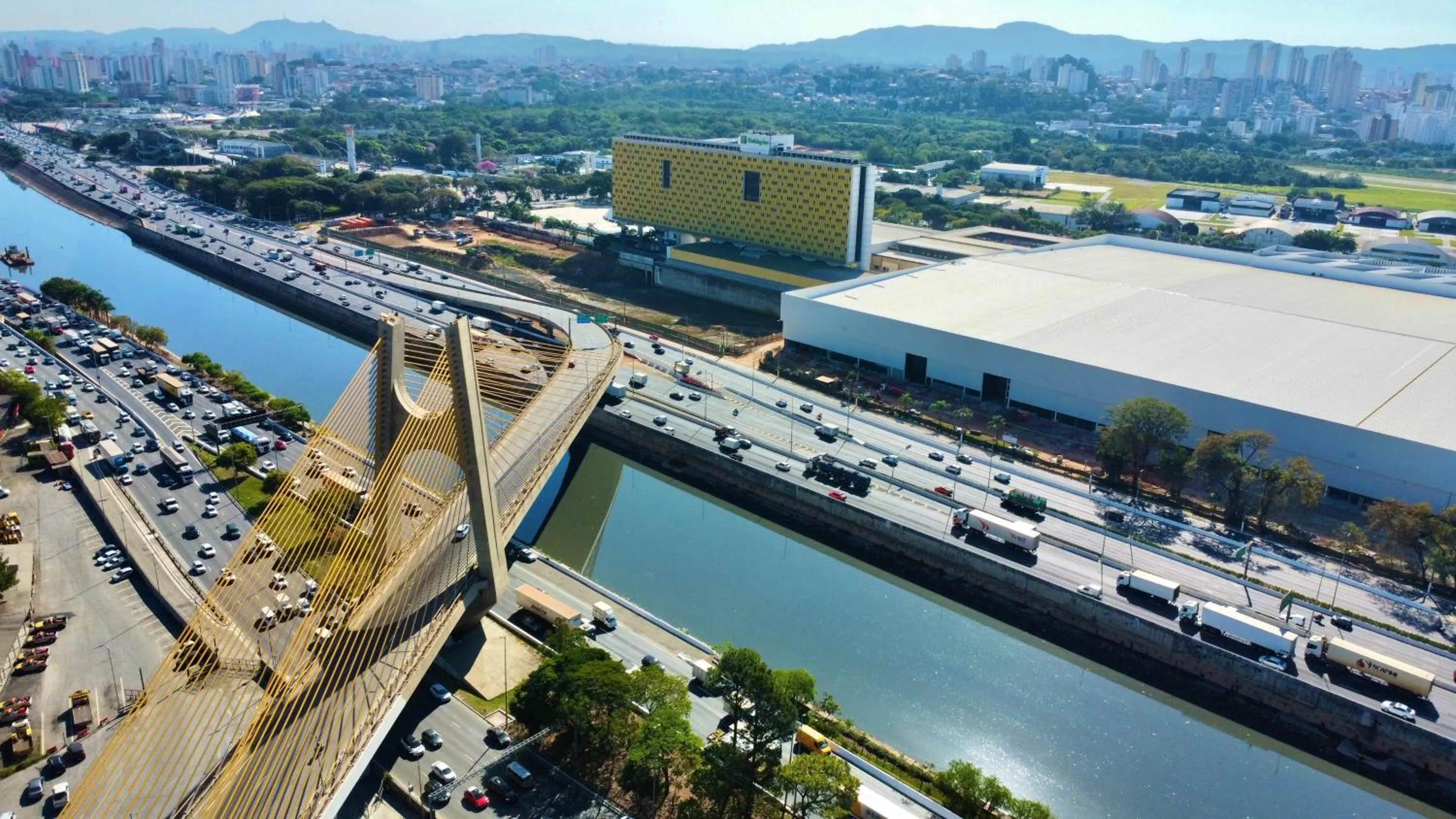 Property building in Holiday Inn Sao Paulo Parque Anhembi by IHG