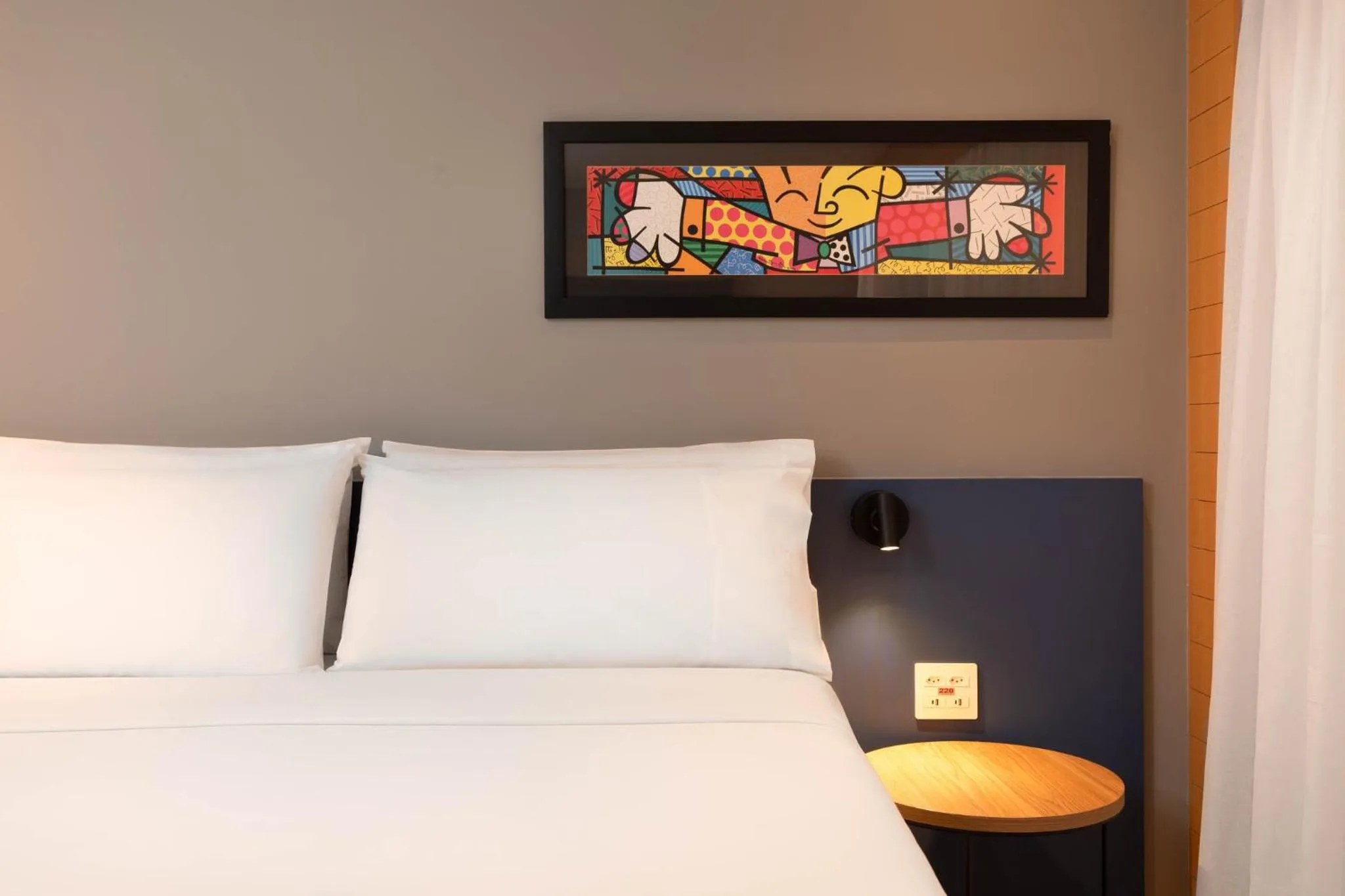 Photo of the whole room, Bed in Holiday Inn Sao Paulo Parque Anhembi by IHG