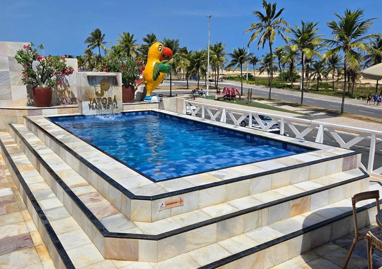 Swimming pool in Jatobá Praia Hotel
