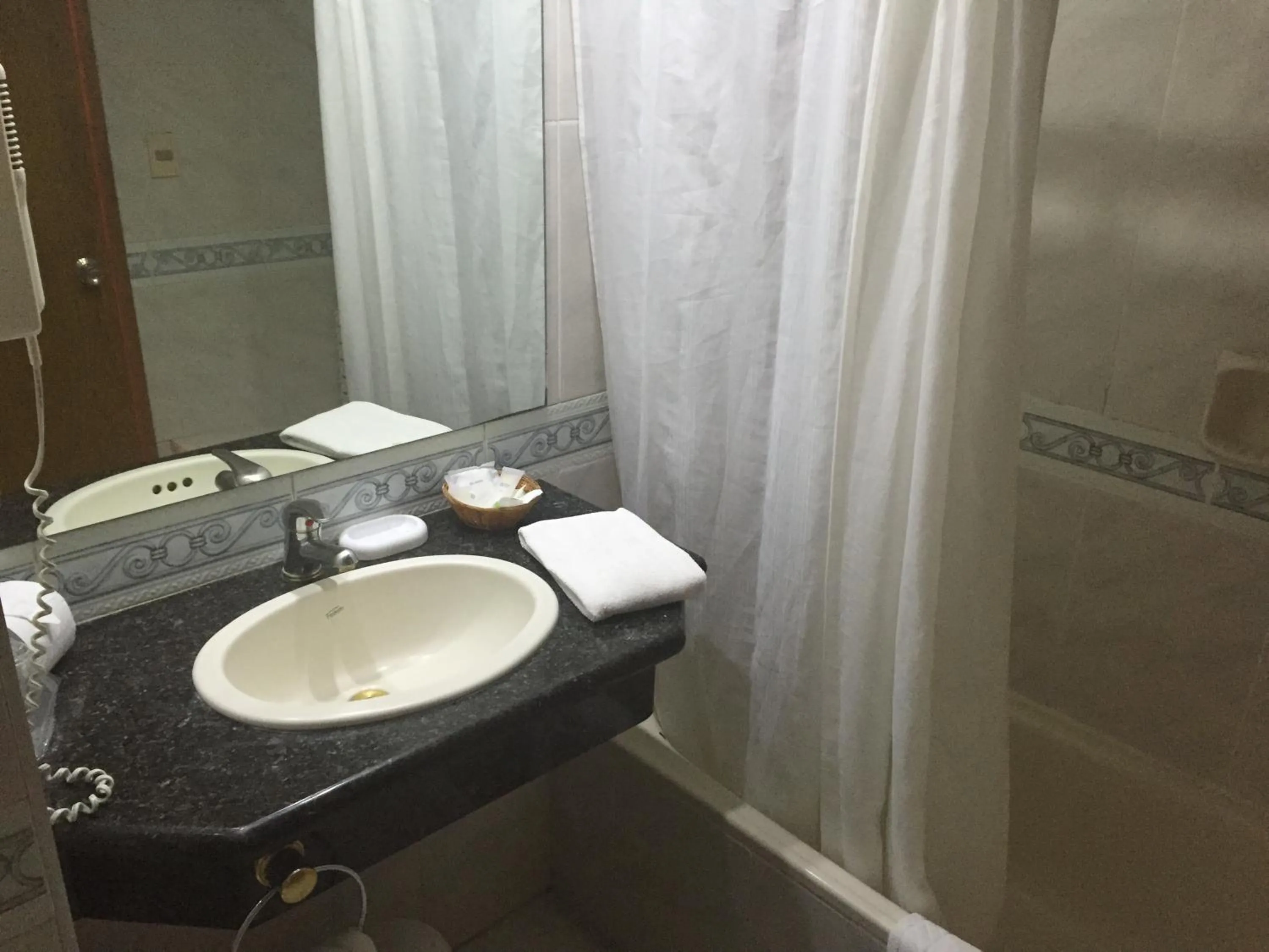 Photo of the whole room in Crystal Palace Hotel