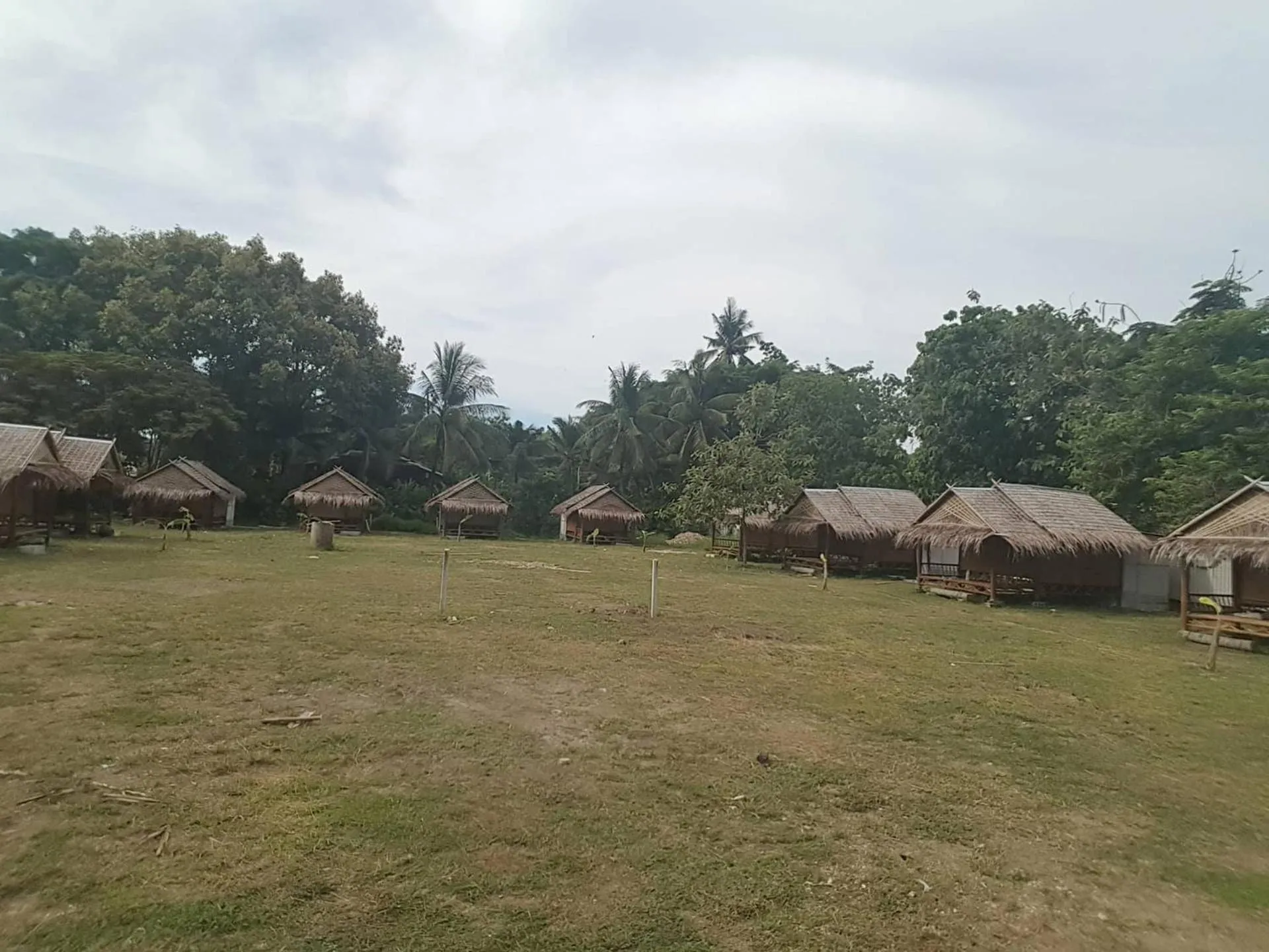 Property building in Lanta Local Hut