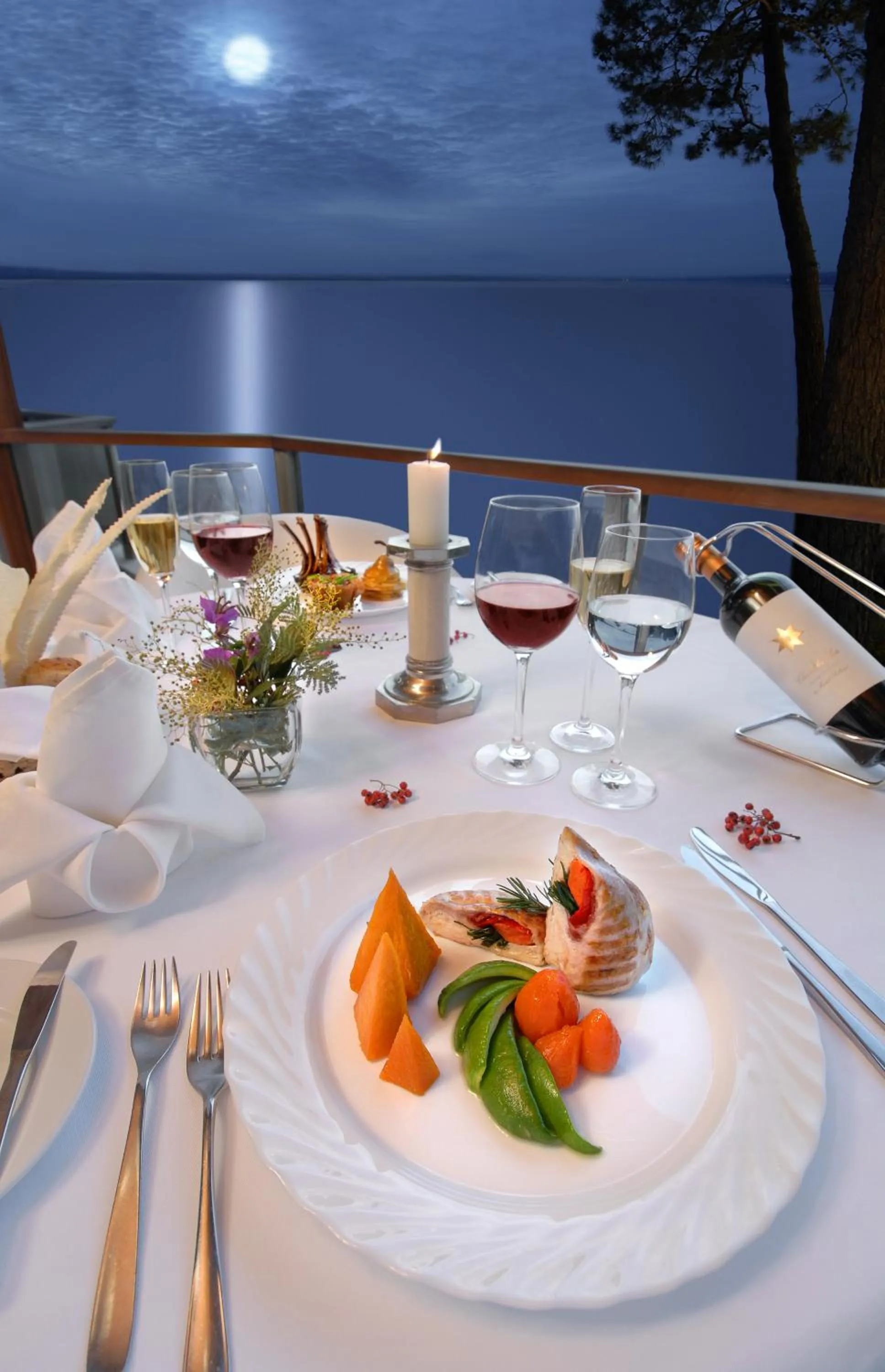 Restaurant/places to eat in Hotel del Lago Golf & Art Resort