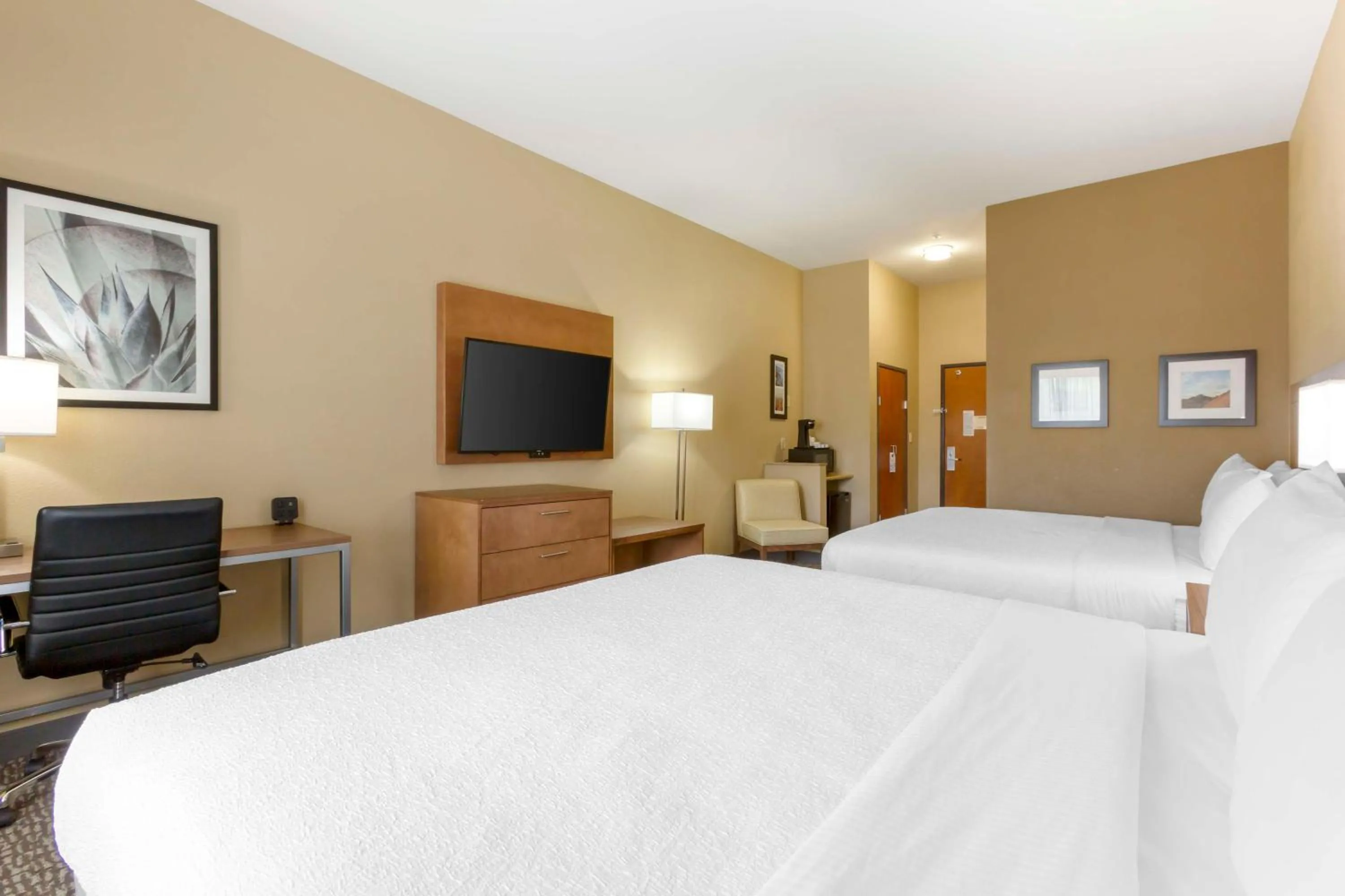 Bedroom, Bed in Best Western Plus Surprise-Phoenix NW