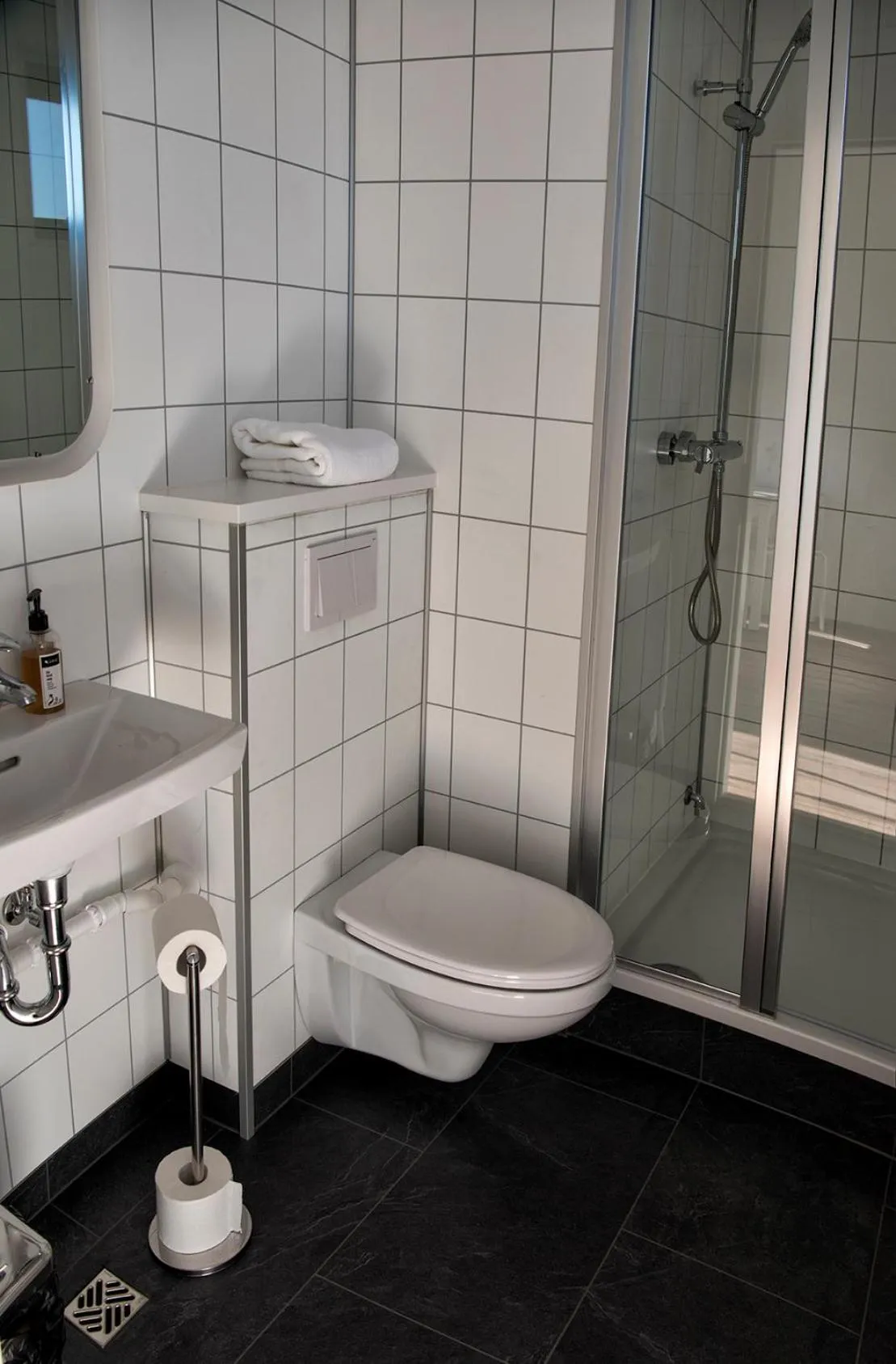 Bathroom in Brú Guesthouse