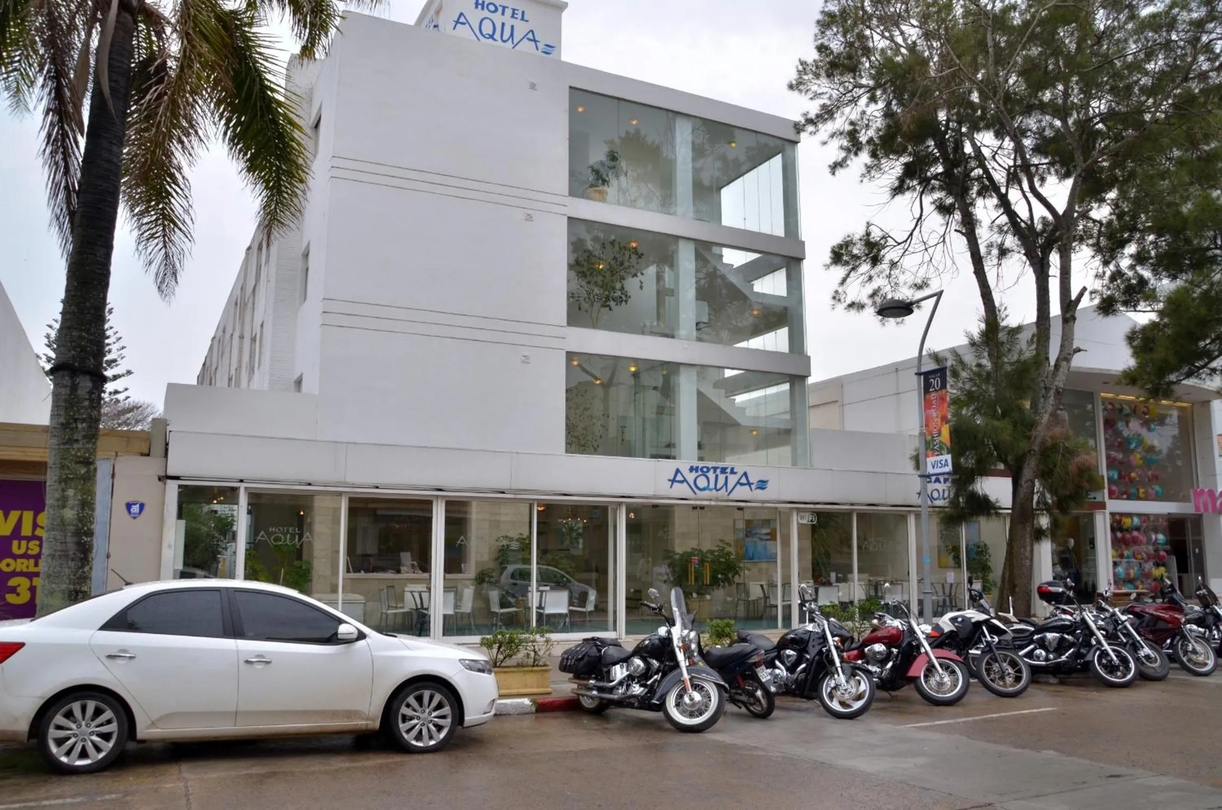 Facade/entrance in Aqua Hotel