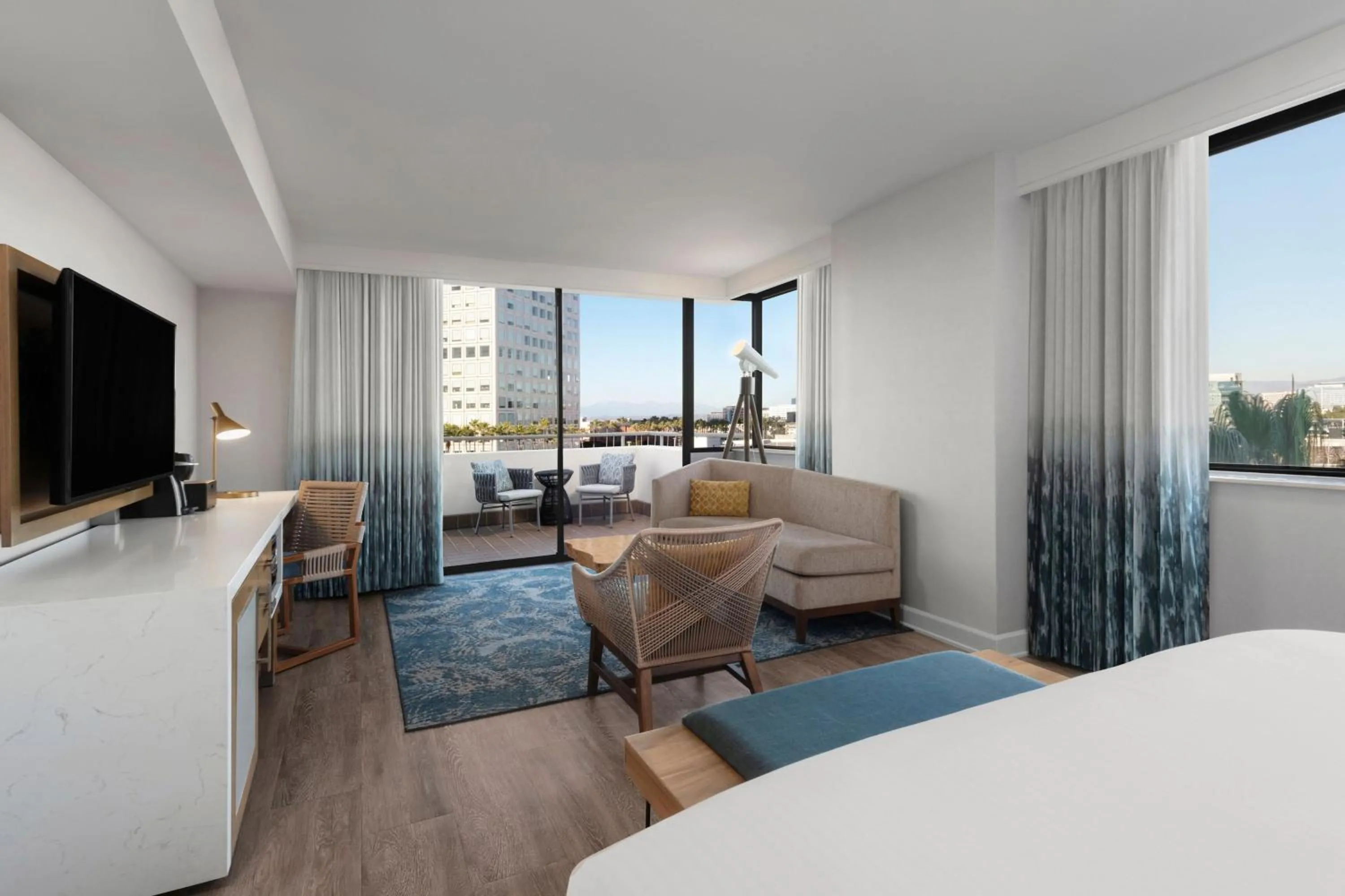 Living room, Bed in Renaissance Newport Beach Hotel