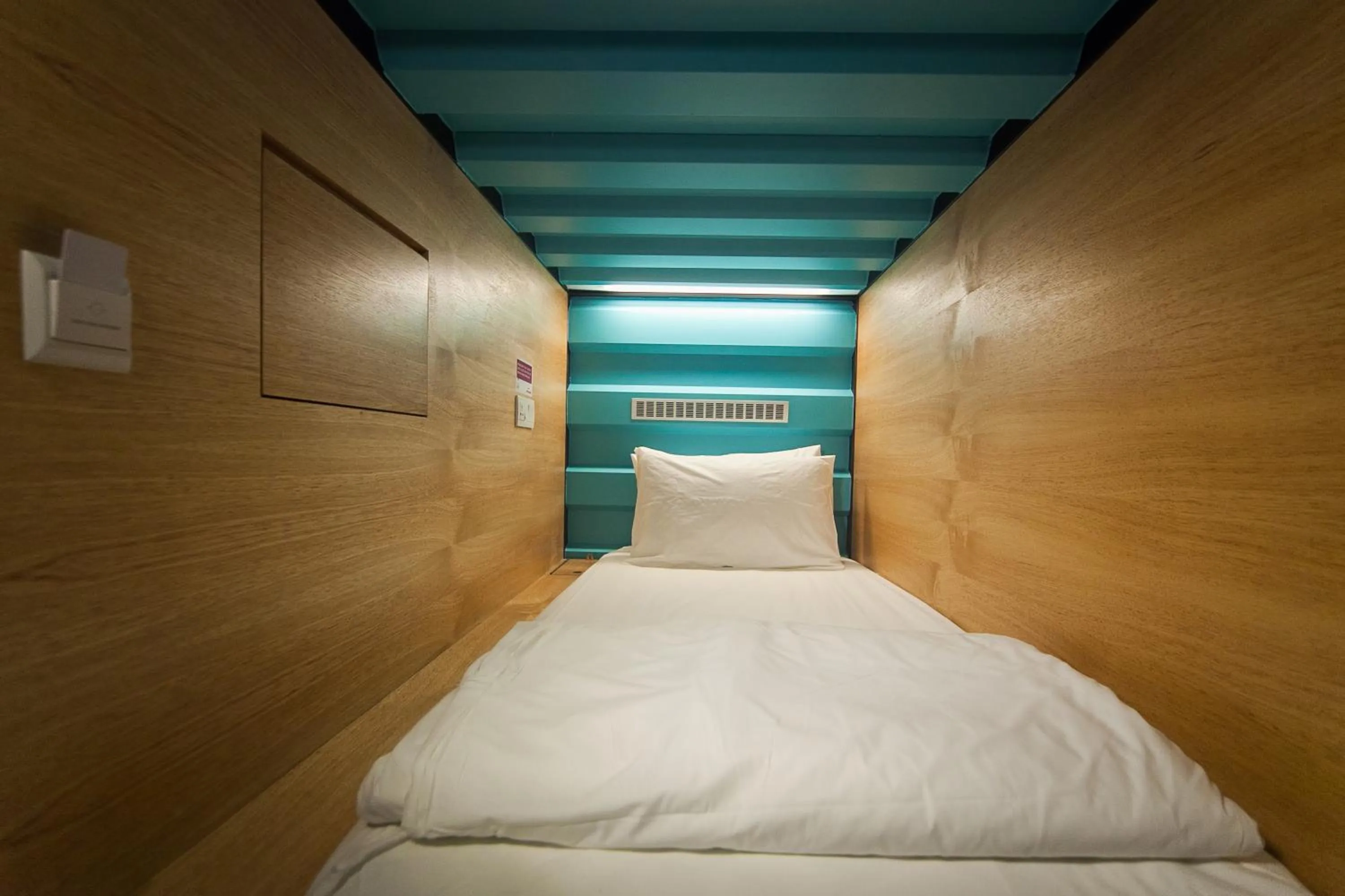 Bed in Capsule Transit KLIA 2 (Landside) - Gateway@KLIA2, Level 1