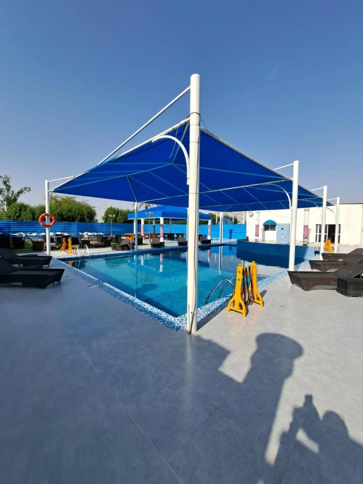 Swimming pool in Sharjah International Airport Hotel