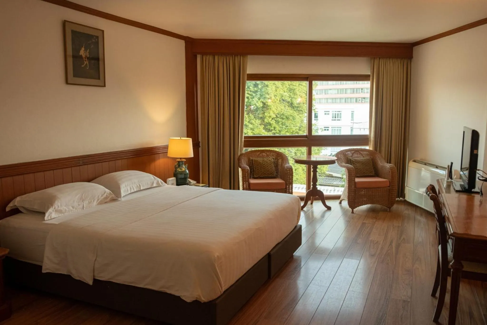 Photo of the whole room, Bed in Sailom Hotel Hua Hin - SHA Extra Plus