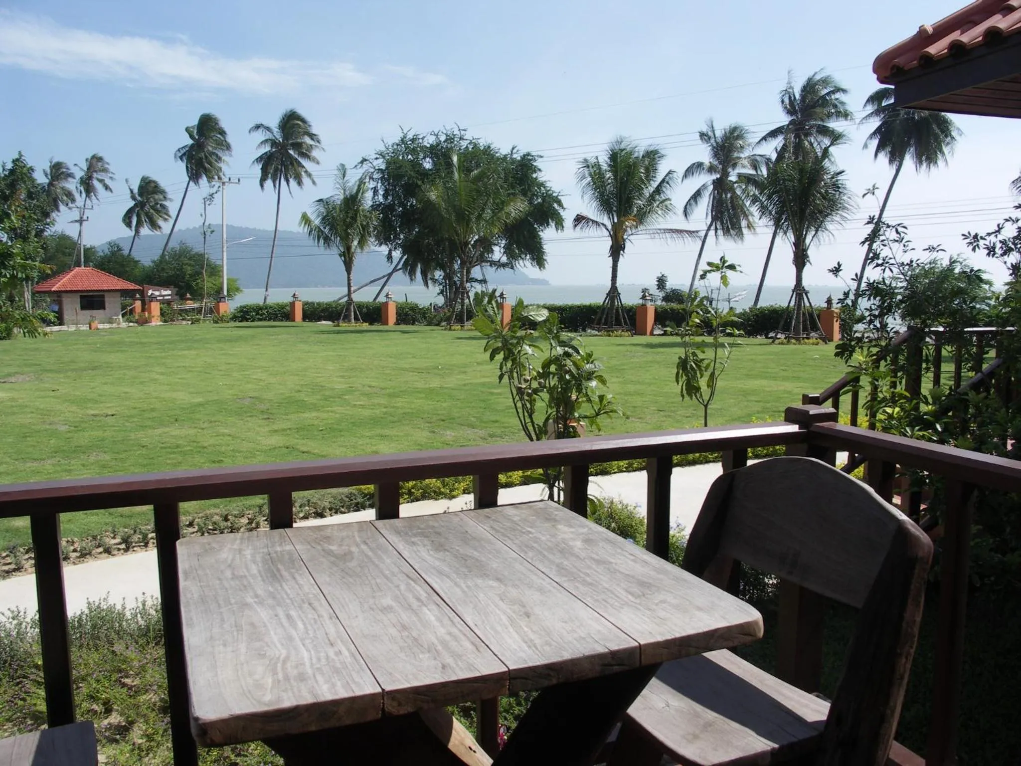 Balcony/Terrace in Sailom Resort Bangsaphan