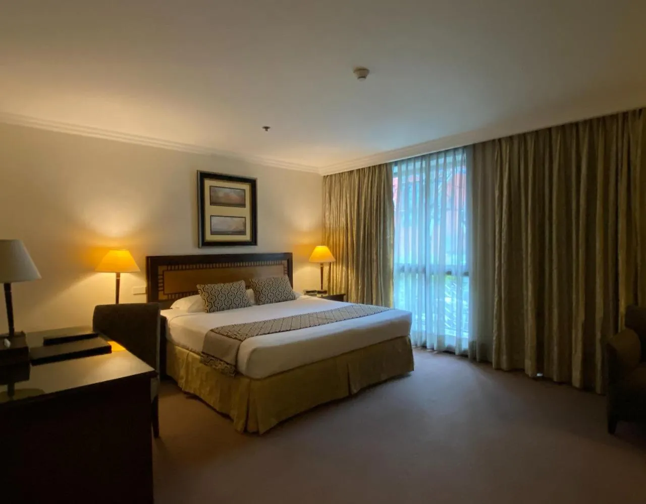 Bed in Herald Suites Solana