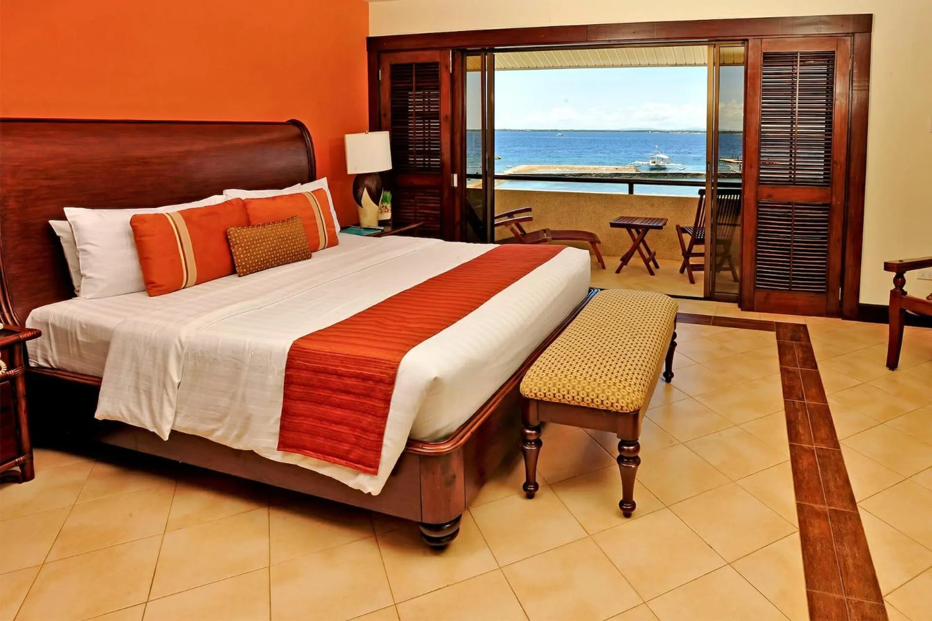 Bedroom, Bed in Costabella Tropical Beach Hotel