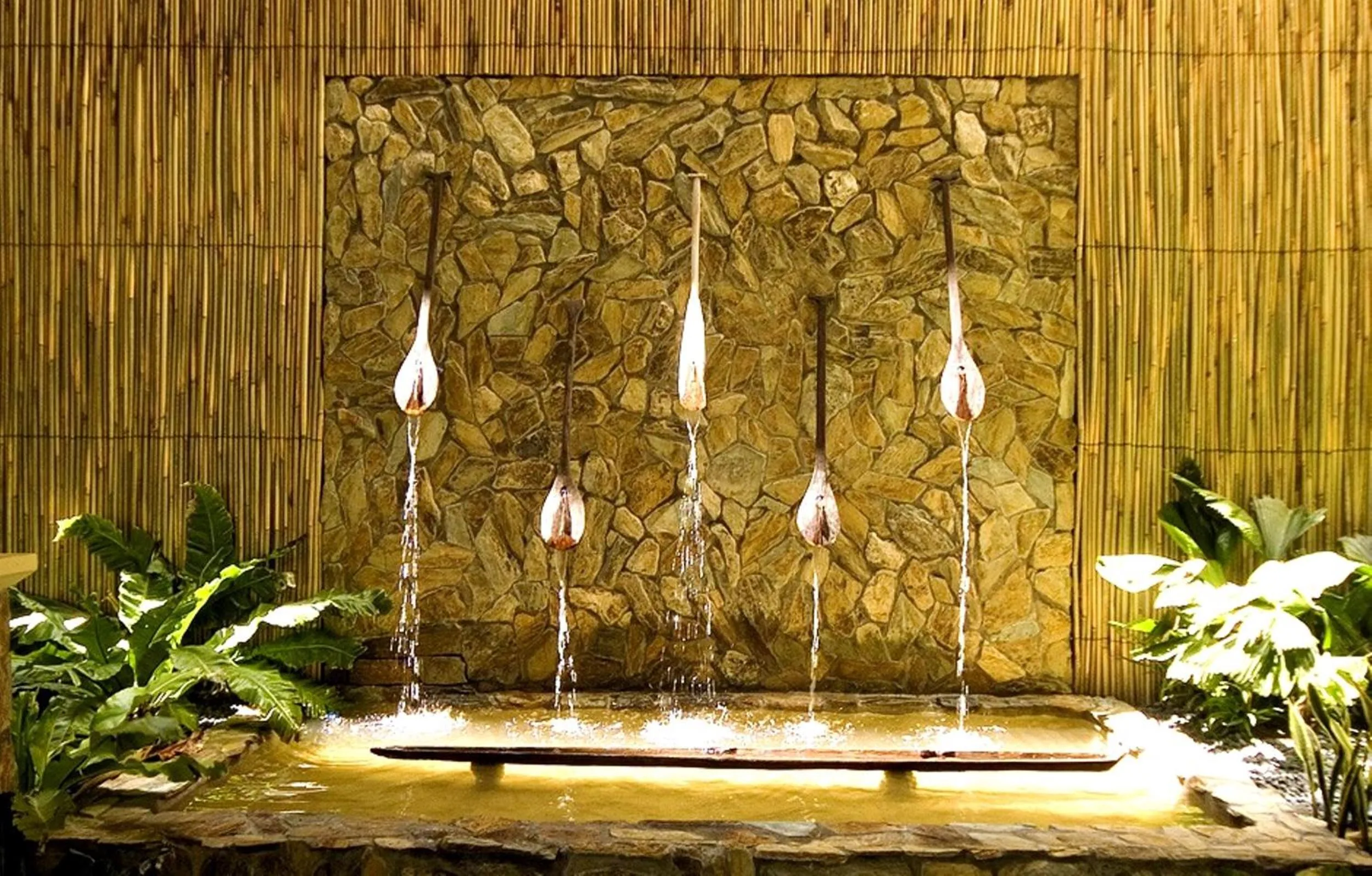 Garden in Costabella Tropical Beach Hotel