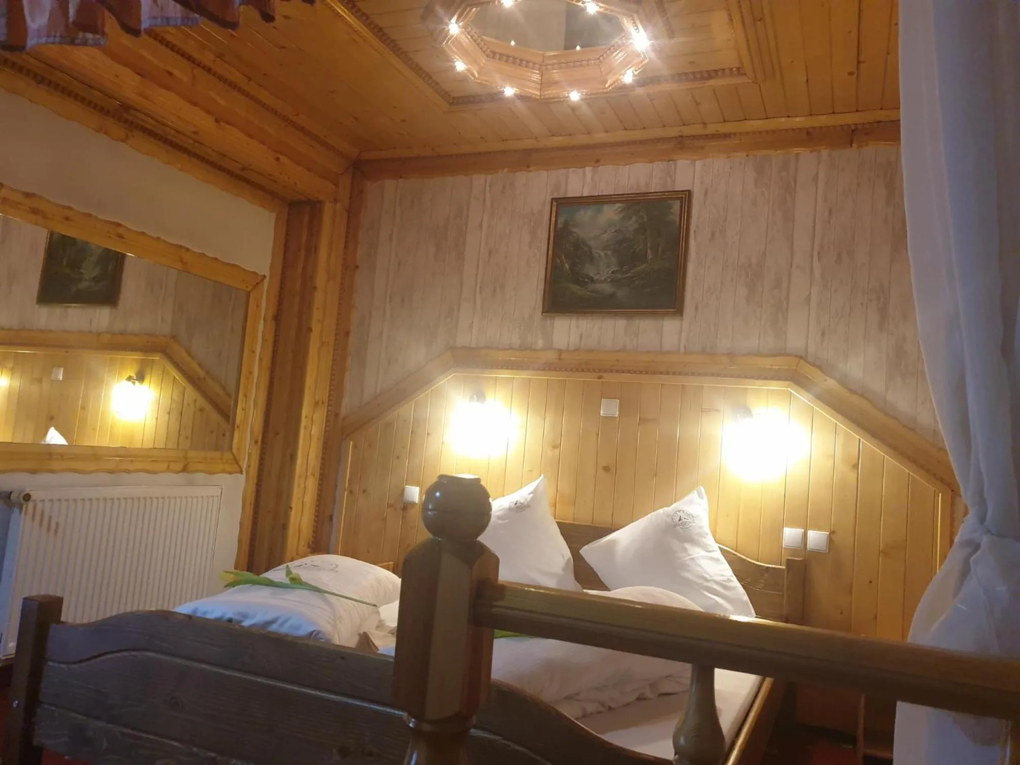 Bed in Wisła Mountain SPA