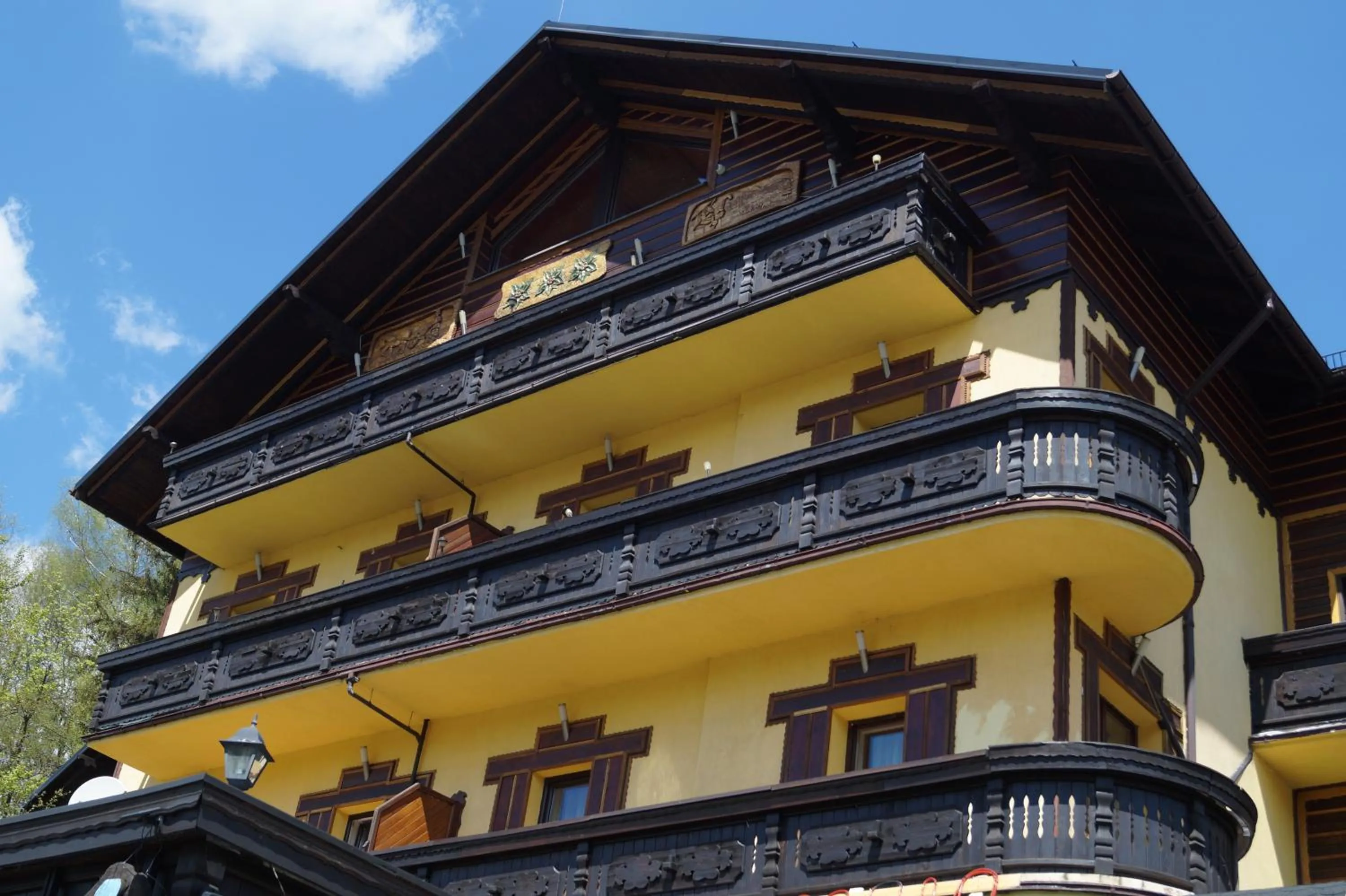 Property building in Wisła Mountain SPA