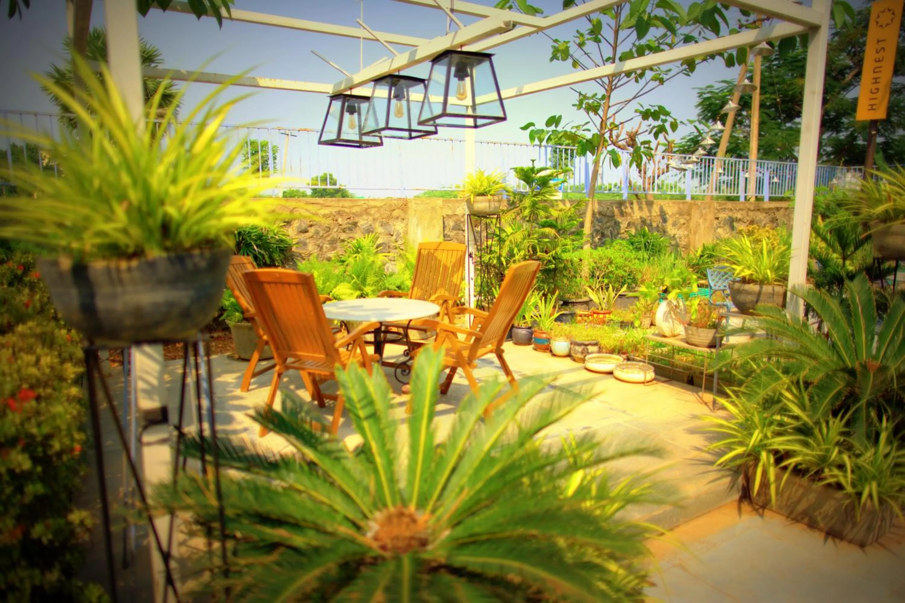 Garden in Hotel Villa Highnest - Oragadam -Sriperumbudur