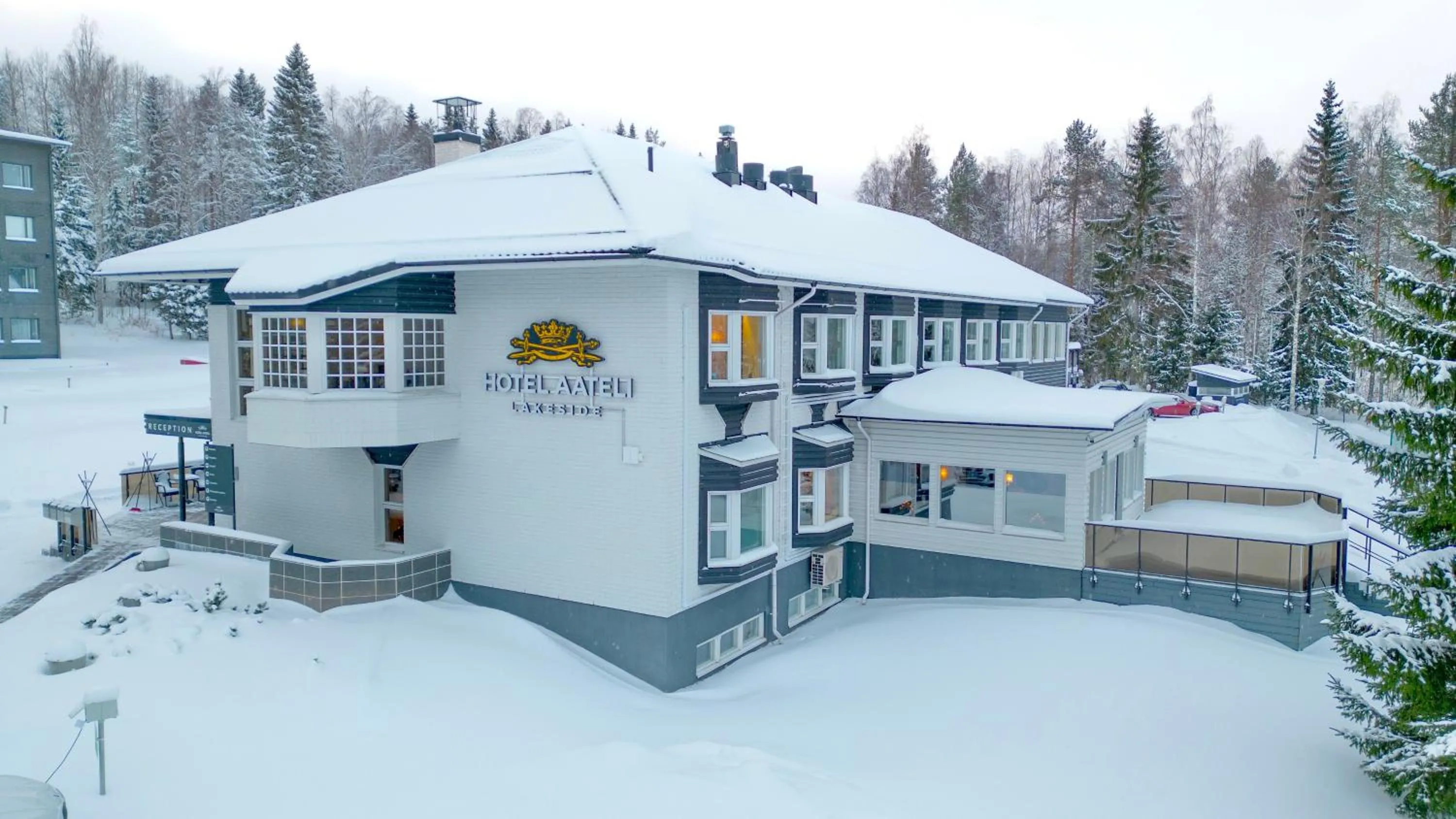 Property building in Hotel Aateli Lakeside