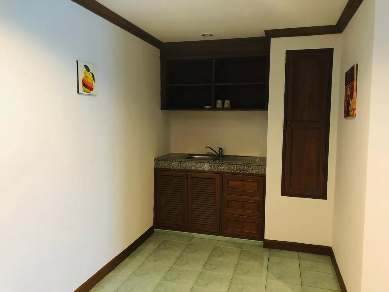 Decorative detail in Jiraporn Hill Resort