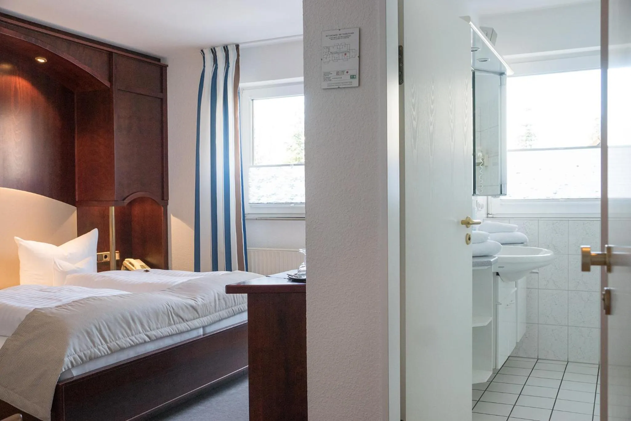 Bedroom, Bed in Hotel Chalet