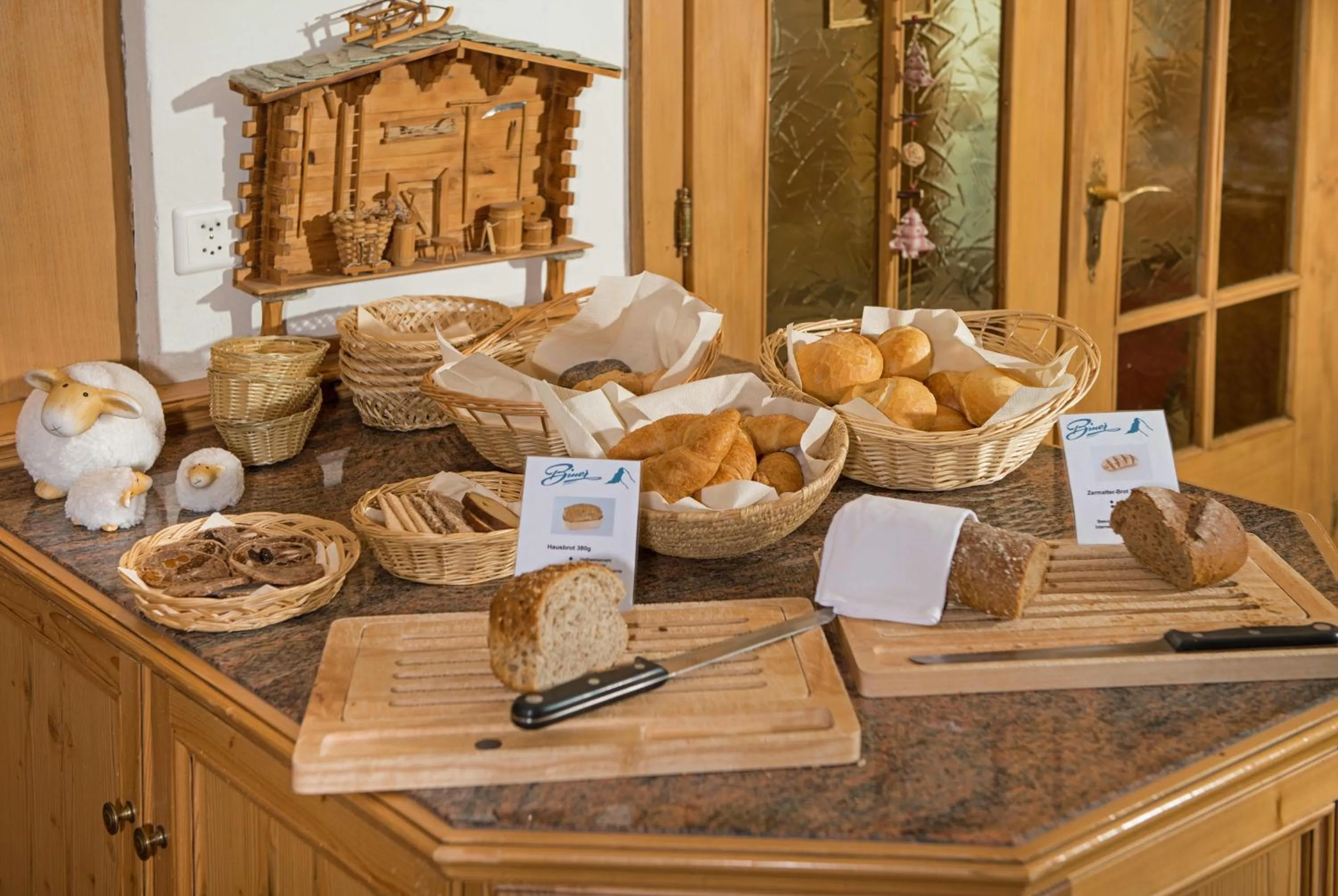 Food close-up, Breakfast in Hotel Dufour Chalet - Adults only