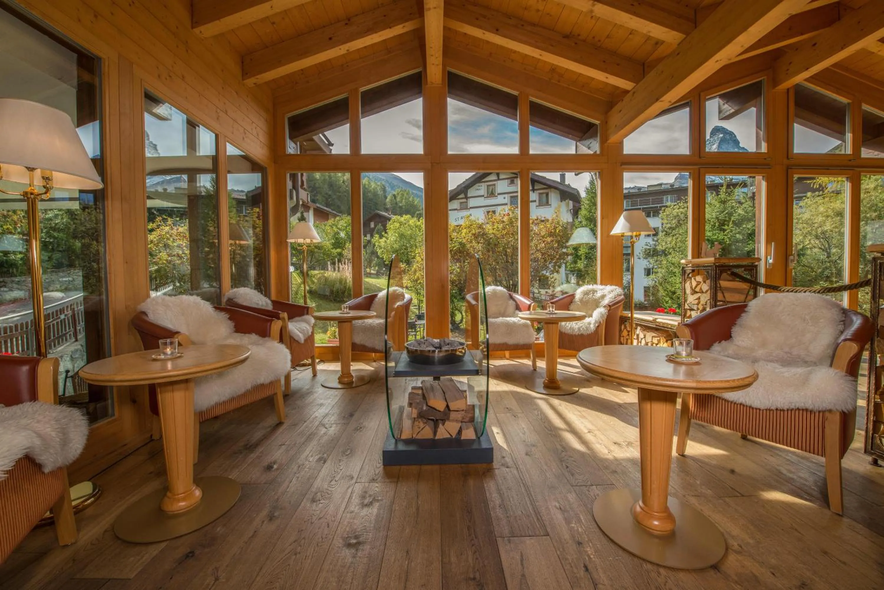 Lounge or bar in Hotel Dufour Chalet - Adults only
