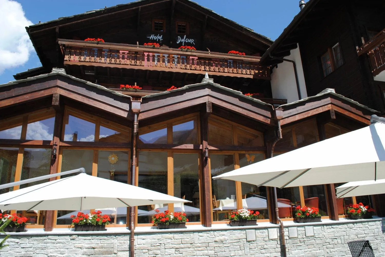 Facade/entrance, Property Building in Hotel Dufour Chalet - Adults only