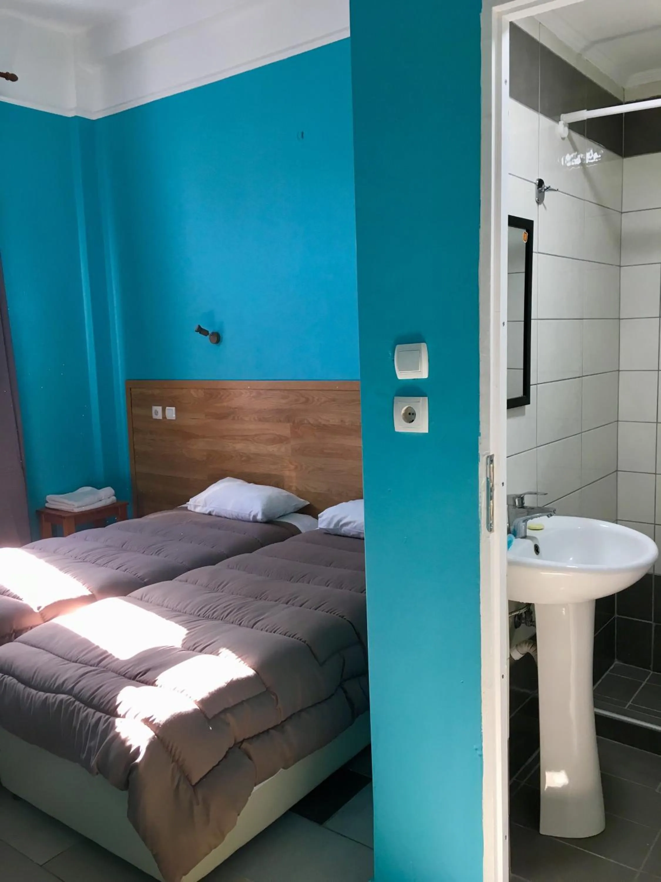 Bed in Hotel Kastoria