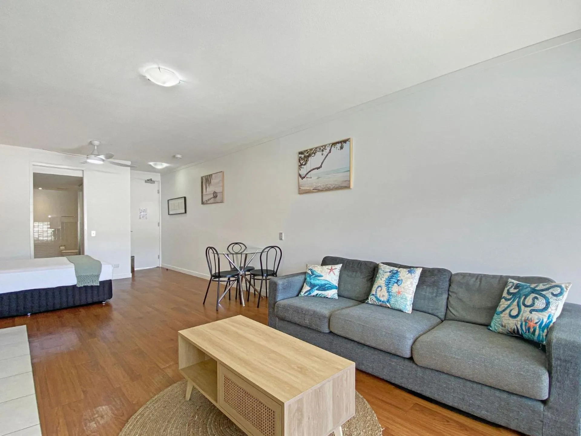 Bed in Blue on Blue Superior Studio Room 1221