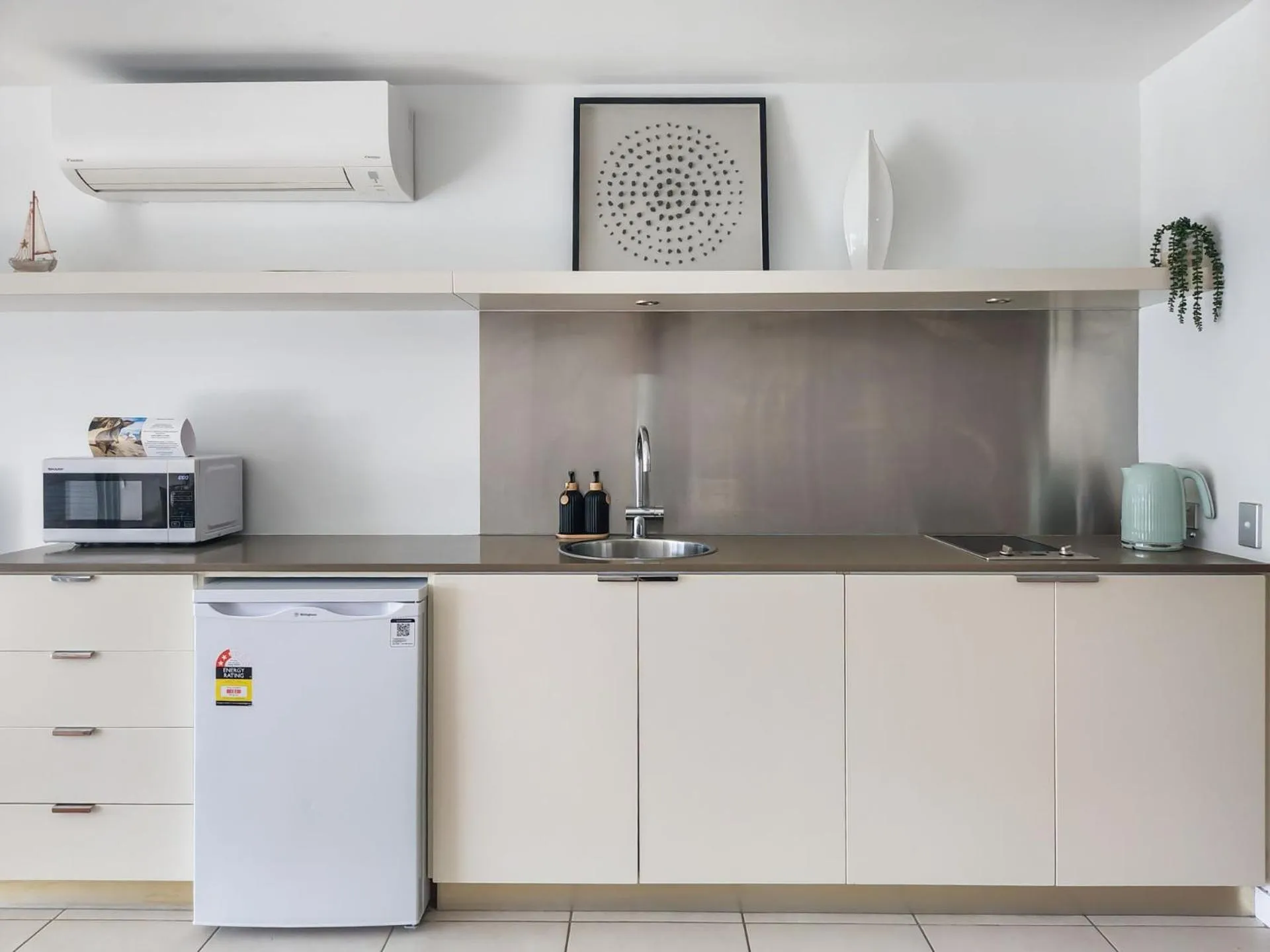 Blue on Blue Superior Studio Room 1221