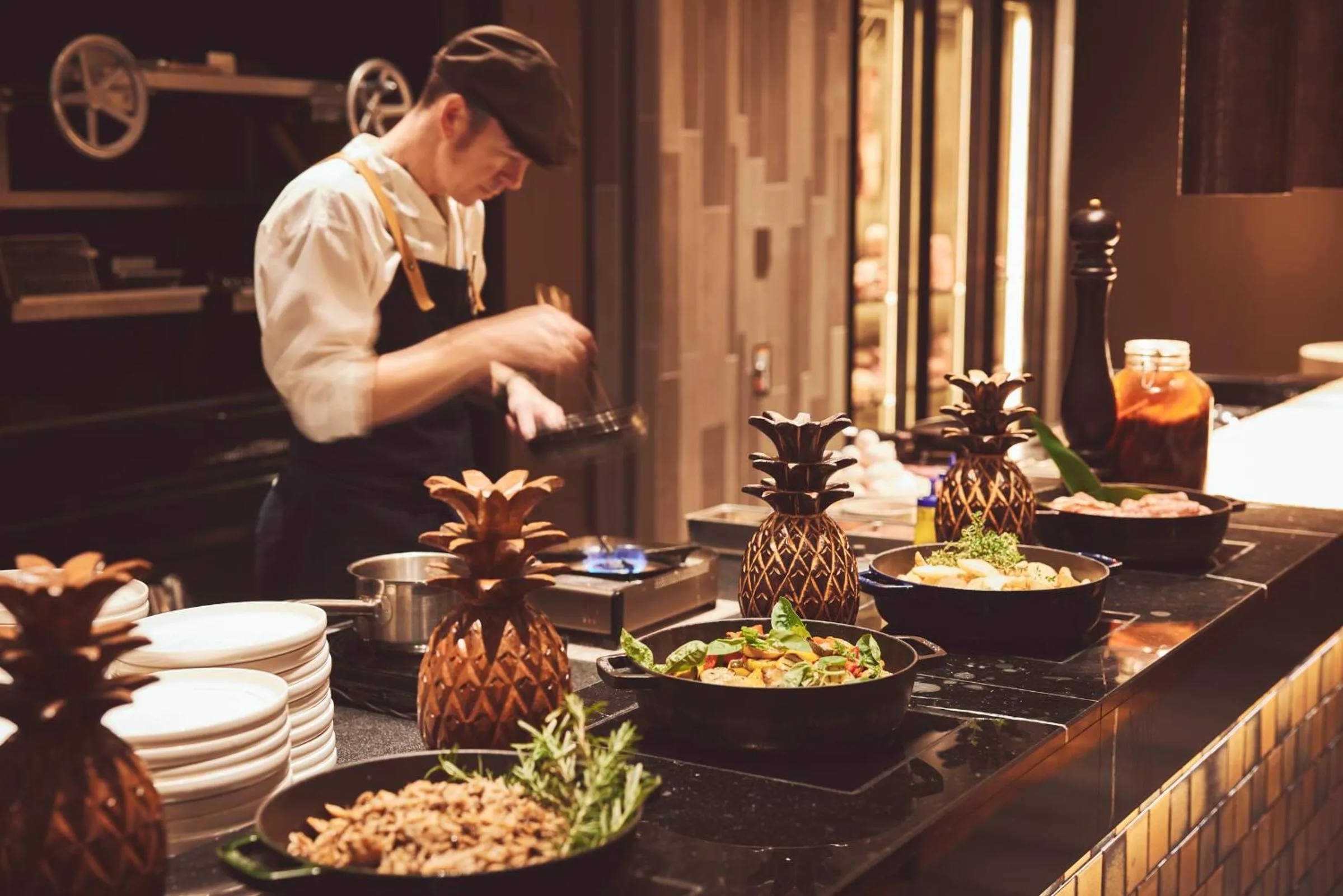 Restaurant/places to eat in ANA InterContinental Ishigaki Resort by IHG