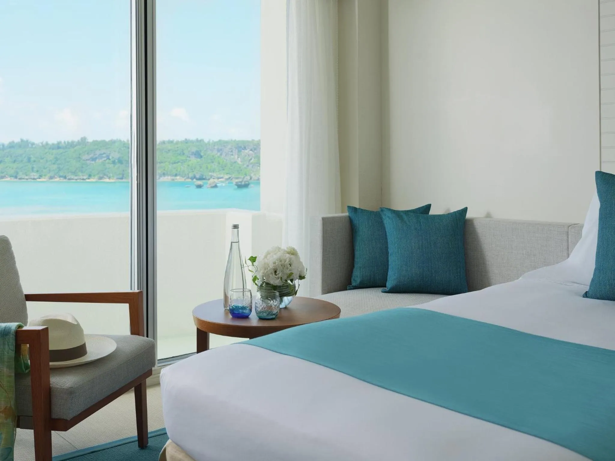 Photo of the whole room, Bed in ANA InterContinental Manza Beach Resort by IHG