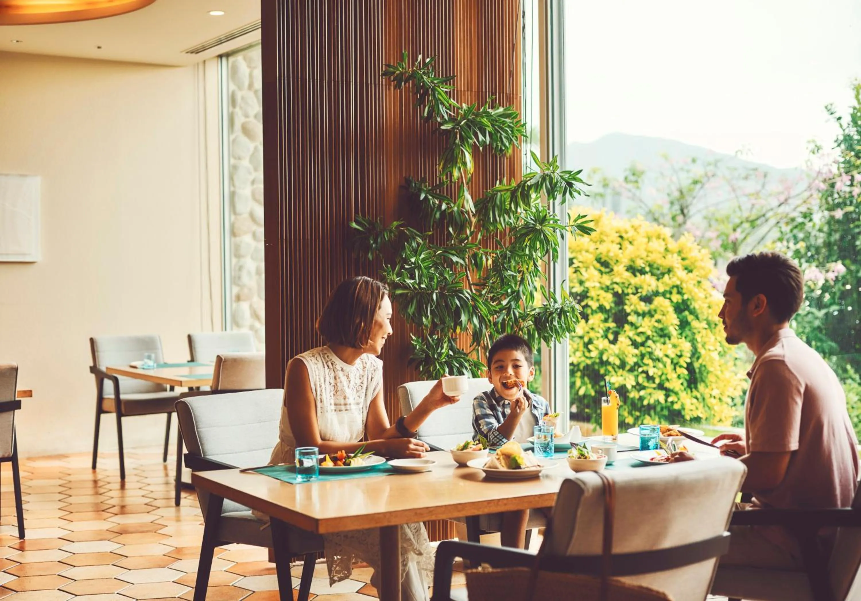 Restaurant/places to eat in ANA InterContinental Manza Beach Resort by IHG