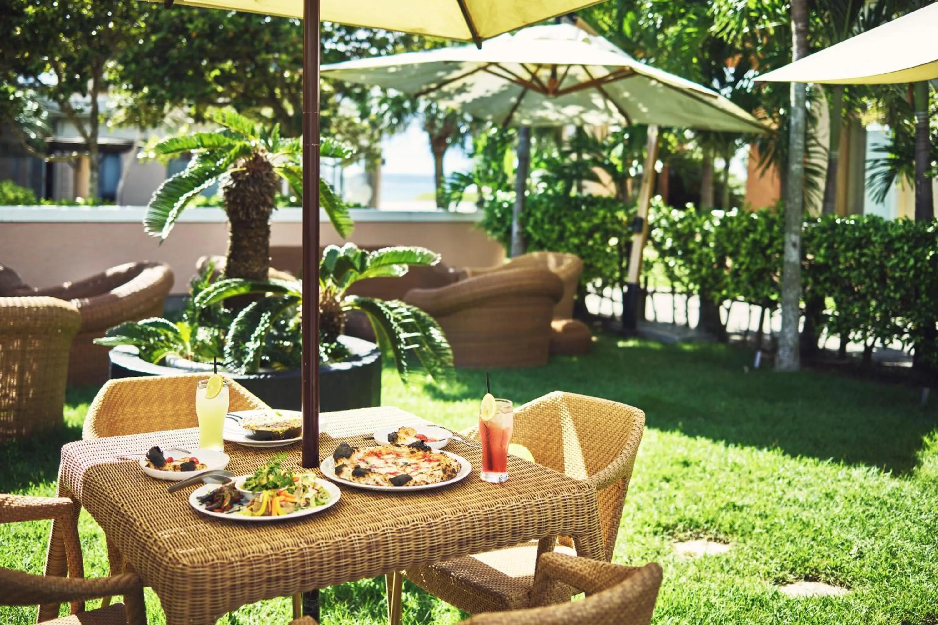 Restaurant/places to eat in ANA InterContinental Manza Beach Resort by IHG