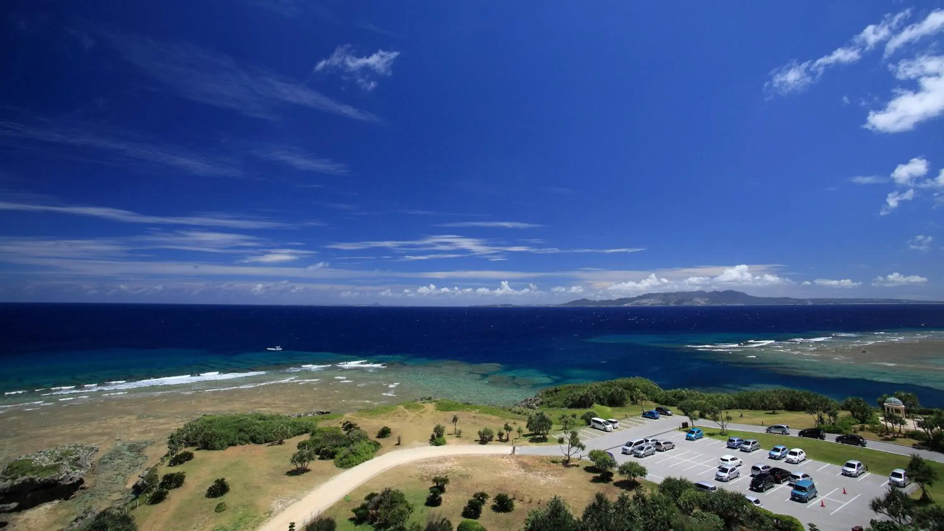 Classic Twin Room with Ocean View, Club Access and Private Terrace in ANA InterContinental Manza Beach Resort by IHG Classic Twin Room with Ocean View, Club Access and Private Terrace in ANA InterContinental Manza Beach Resort by IHG