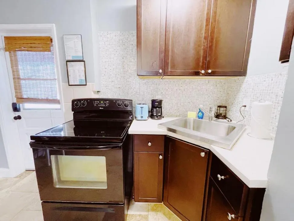 kitchen in Sea Steps By Lowkl