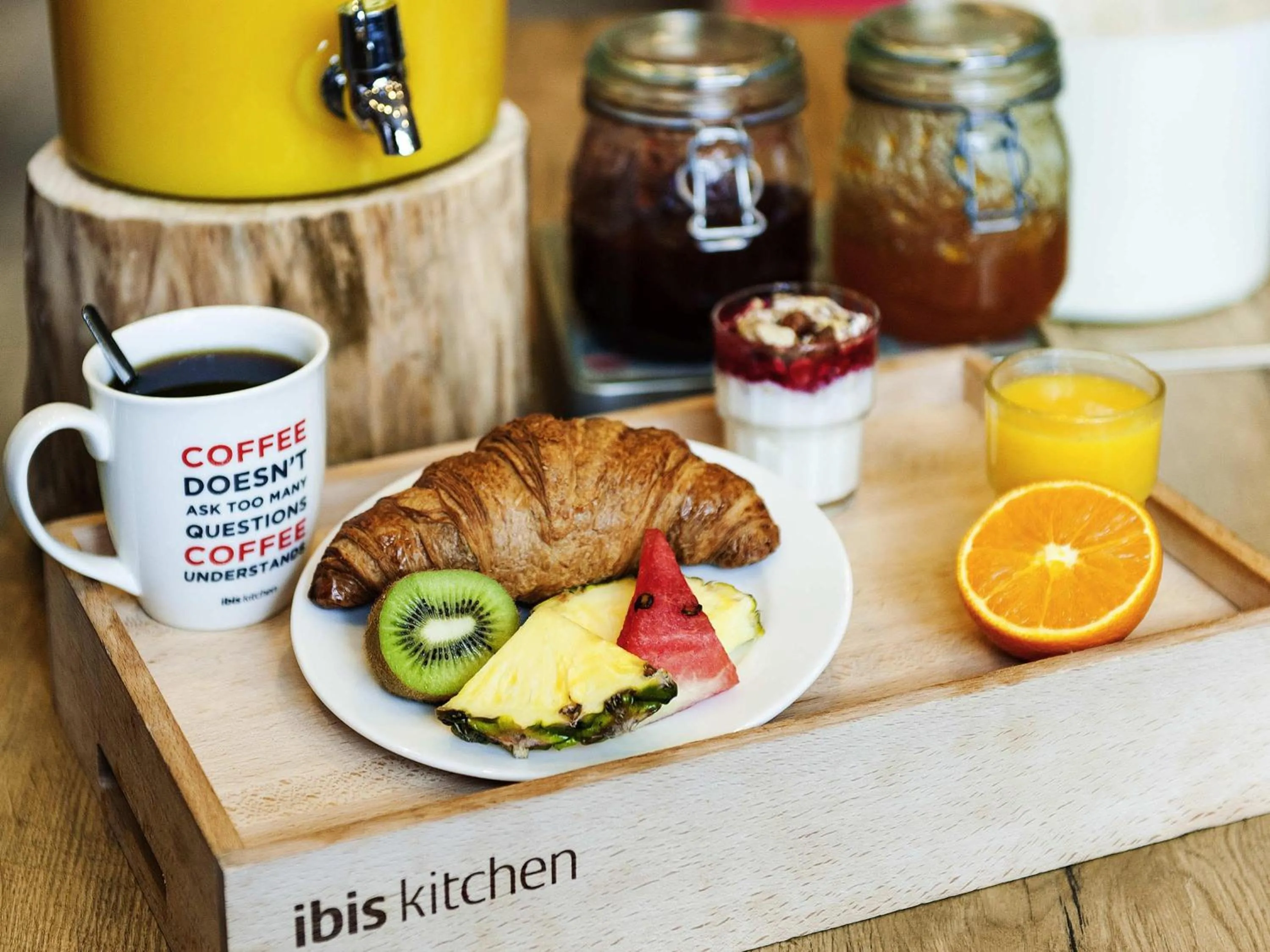 Breakfast in ibis Zurich Adliswil