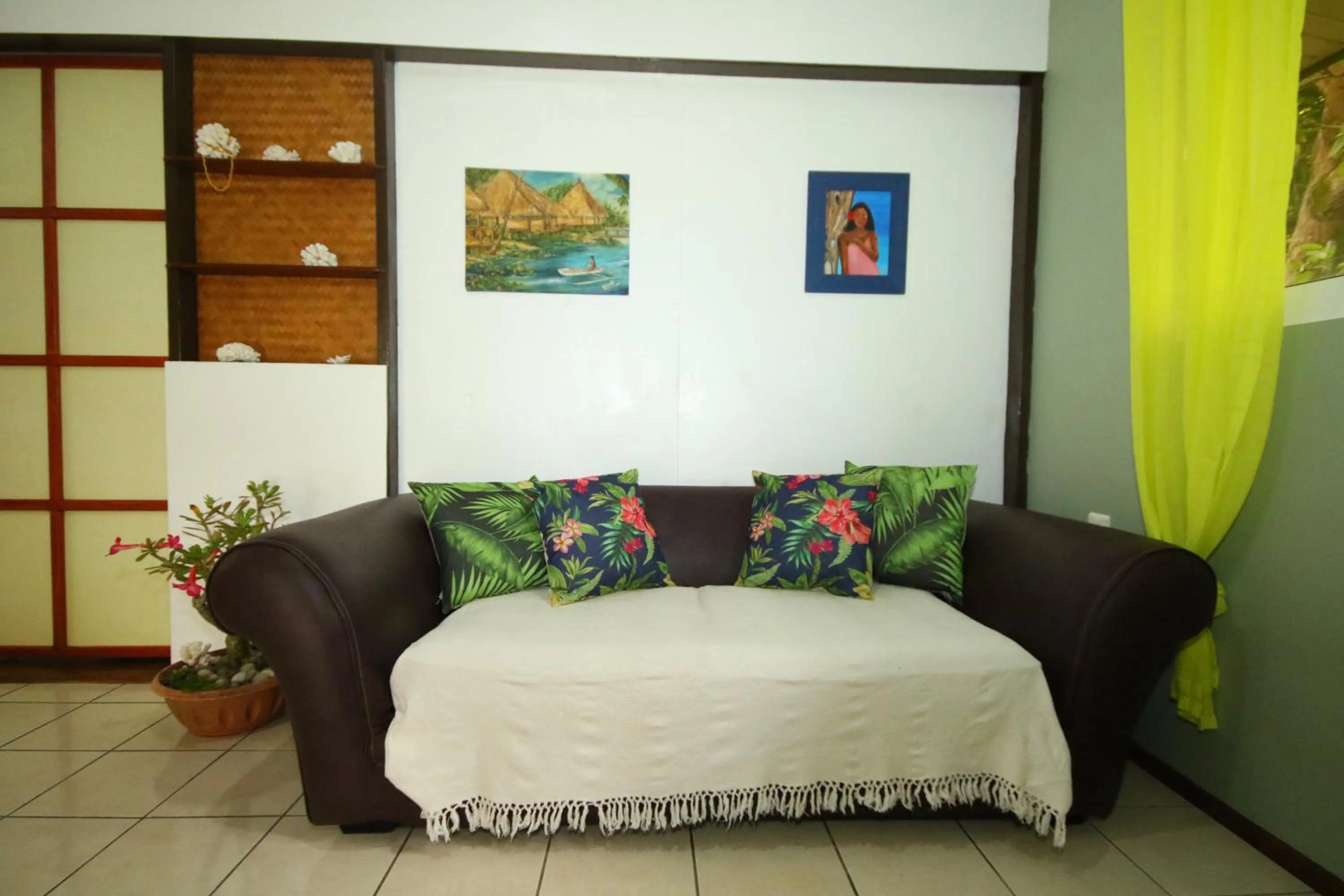 Living room in Fare Kahaia