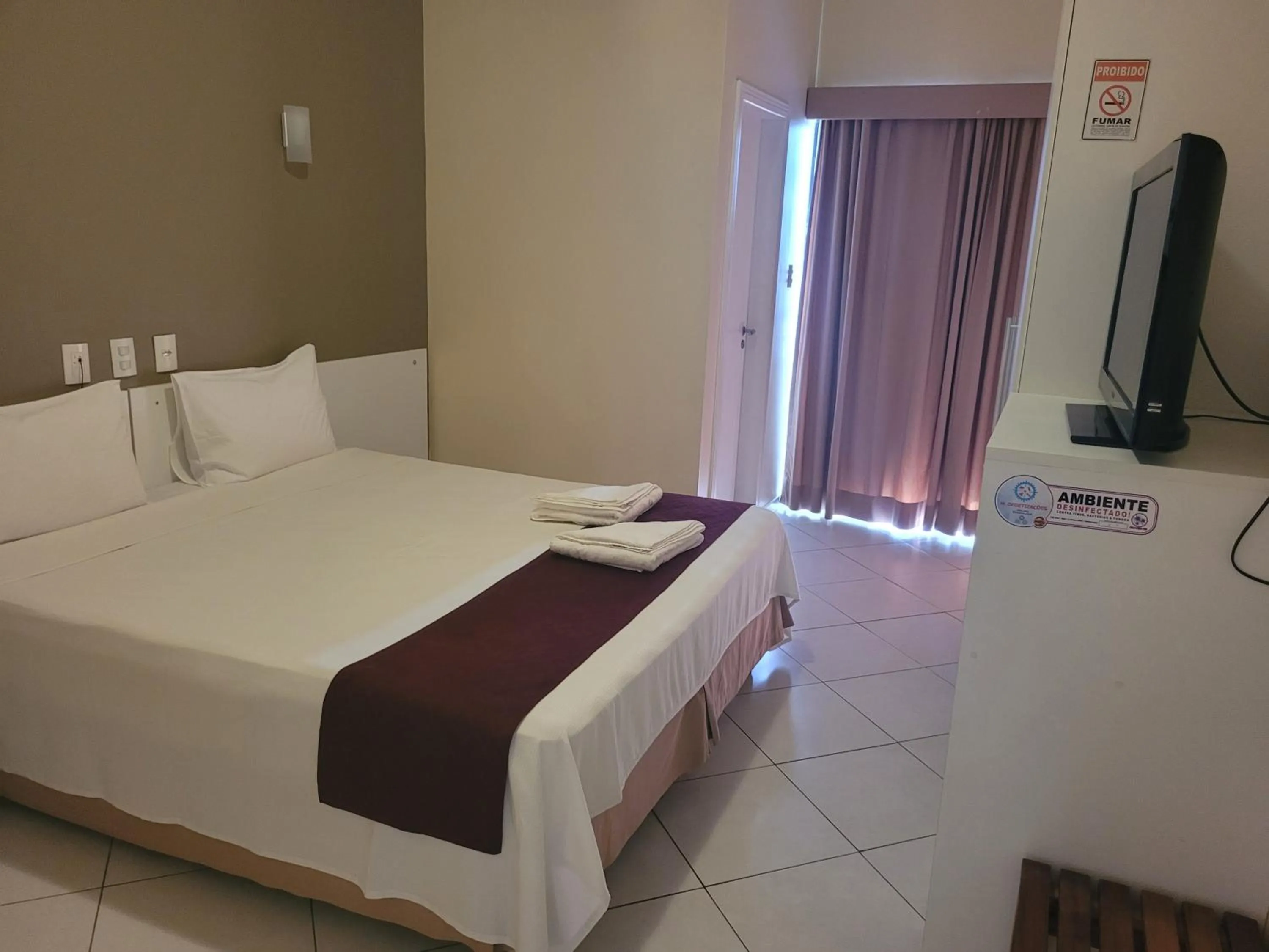 Bed in Sandrin Praia Hotel