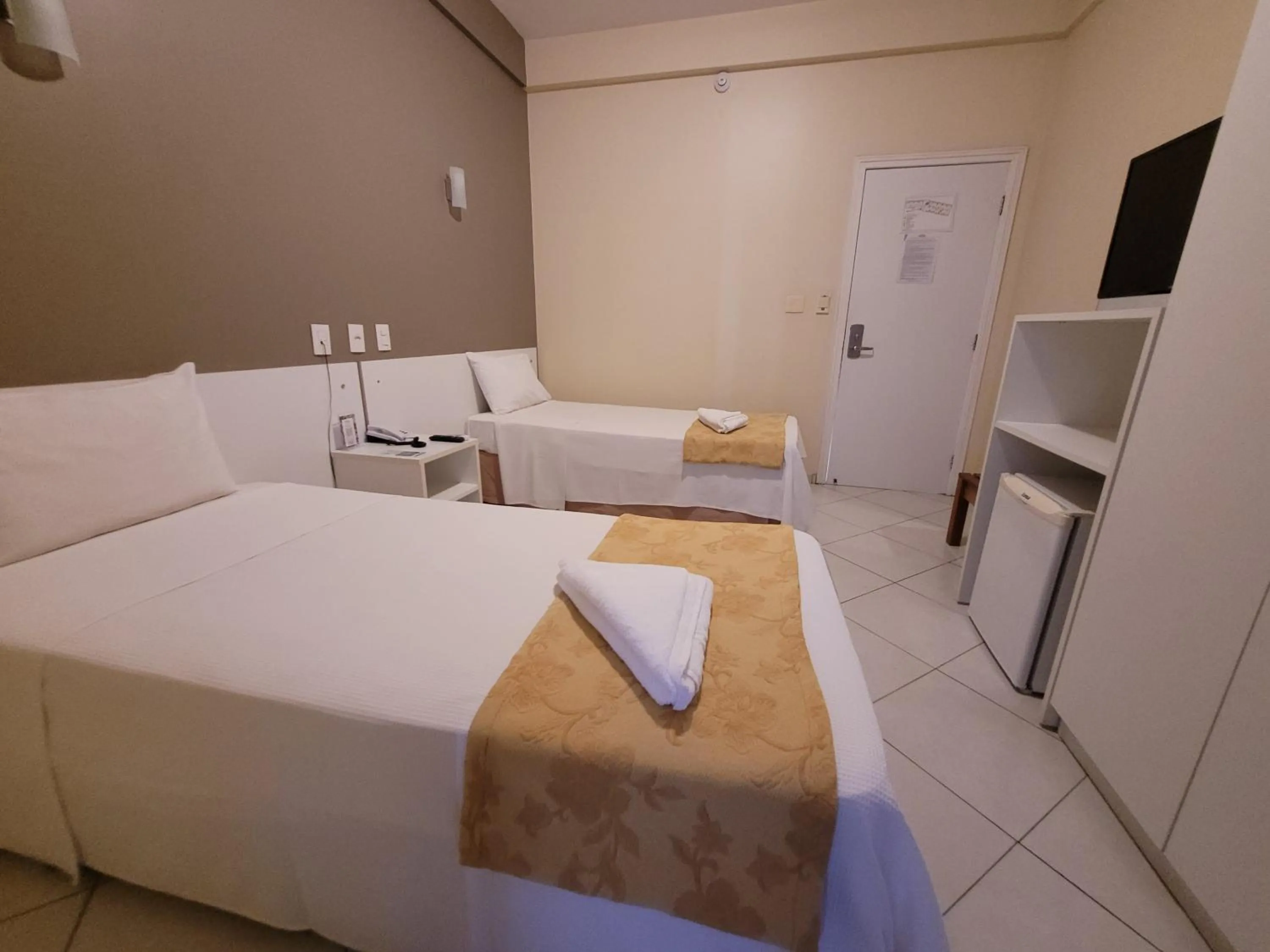 Bed in Sandrin Praia Hotel