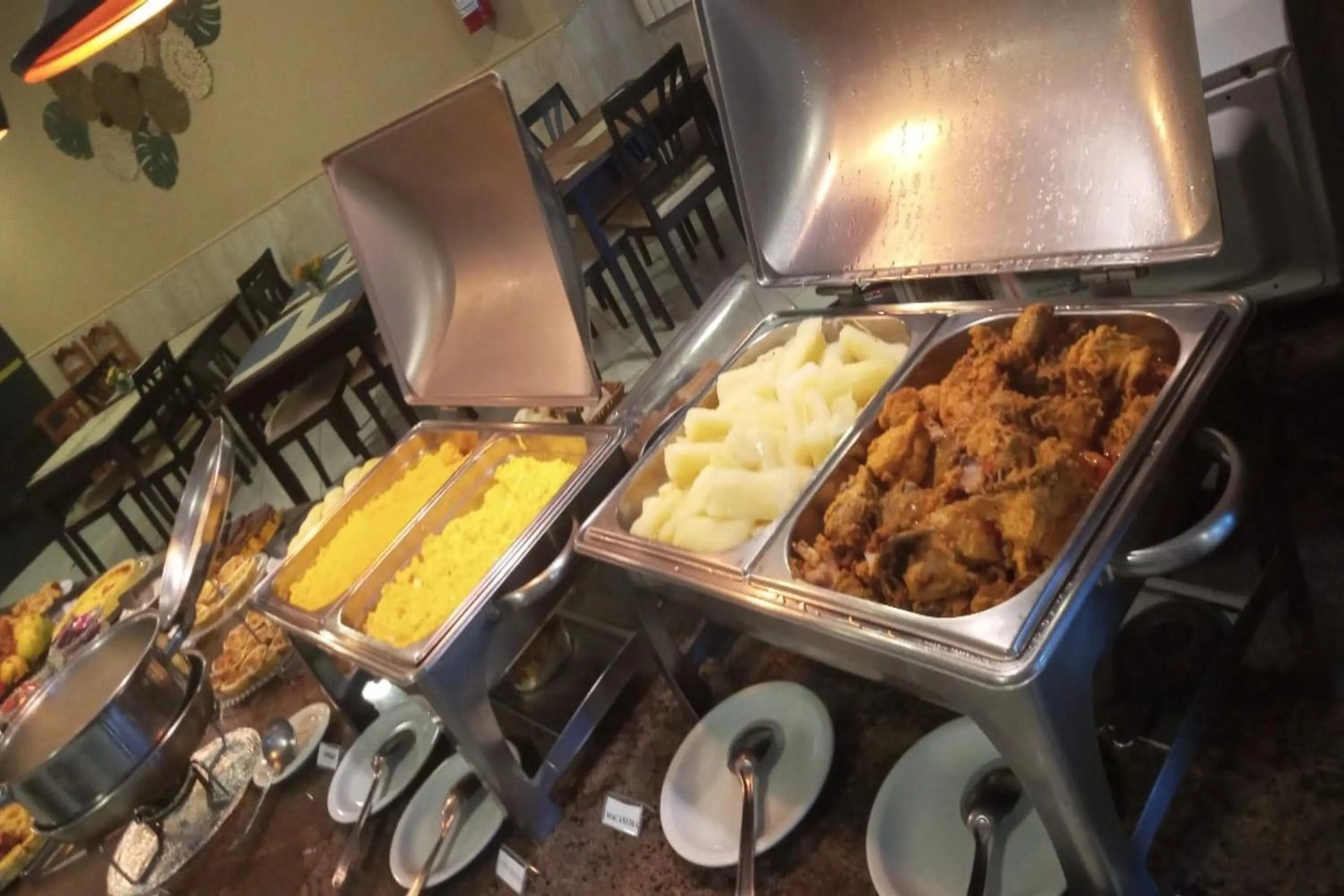 Food and drinks in Sandrin Praia Hotel