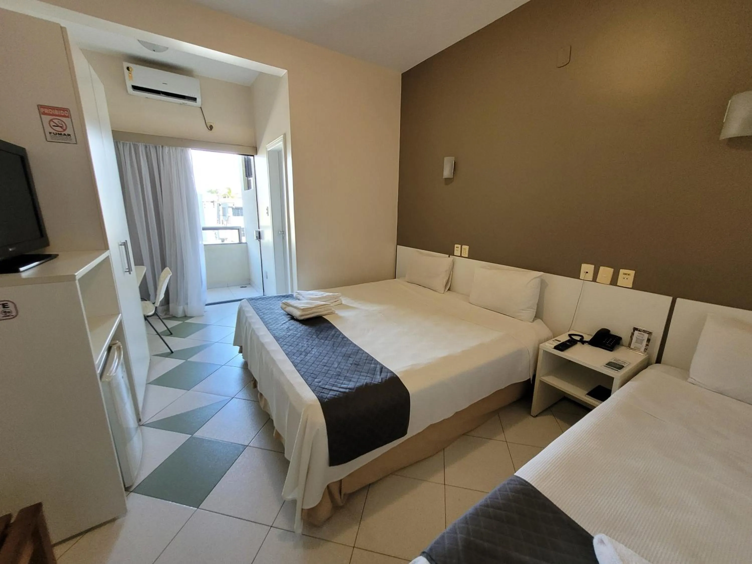 Bed in Sandrin Praia Hotel