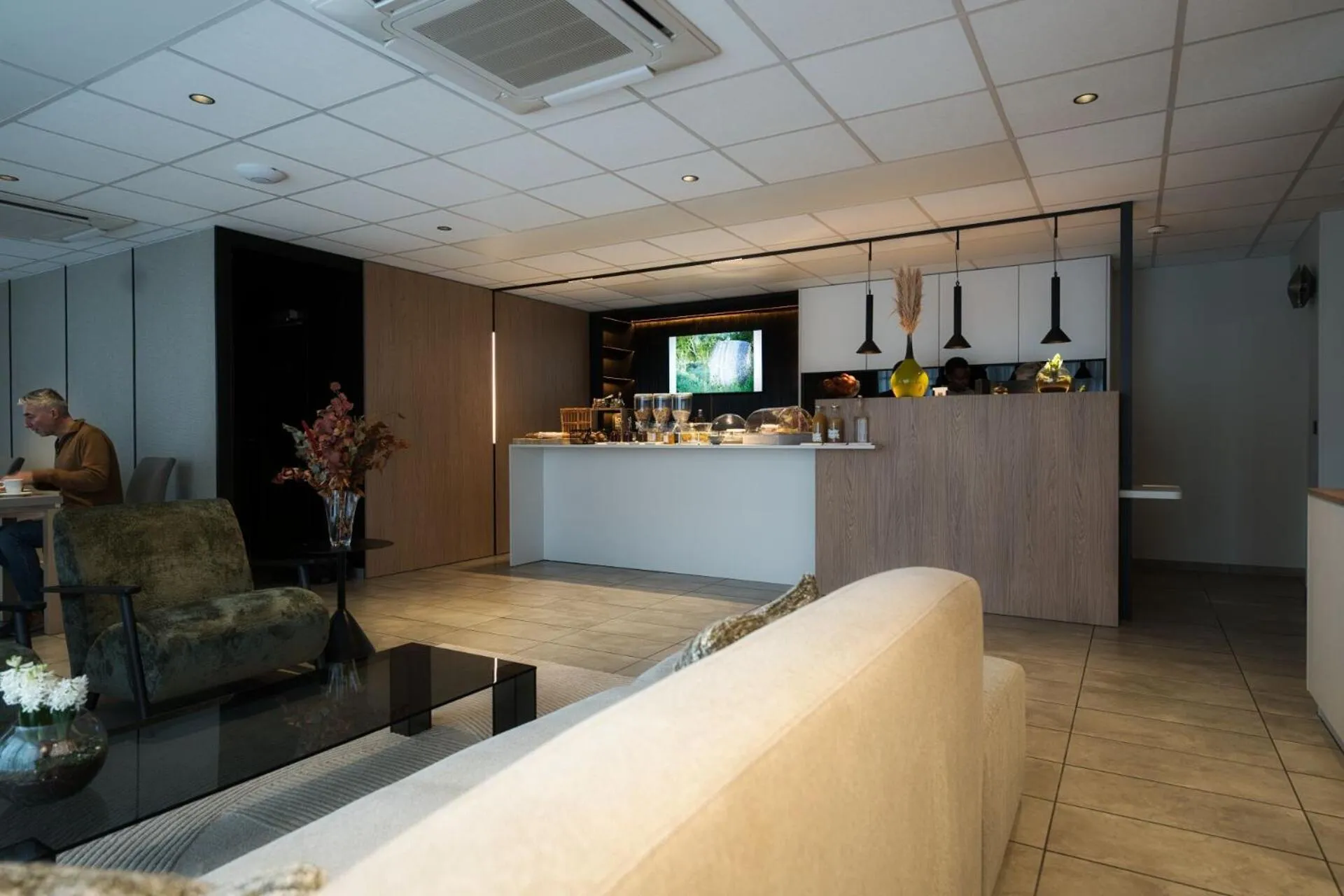 Living room in Logis Restaurant & Hôtel À la 12