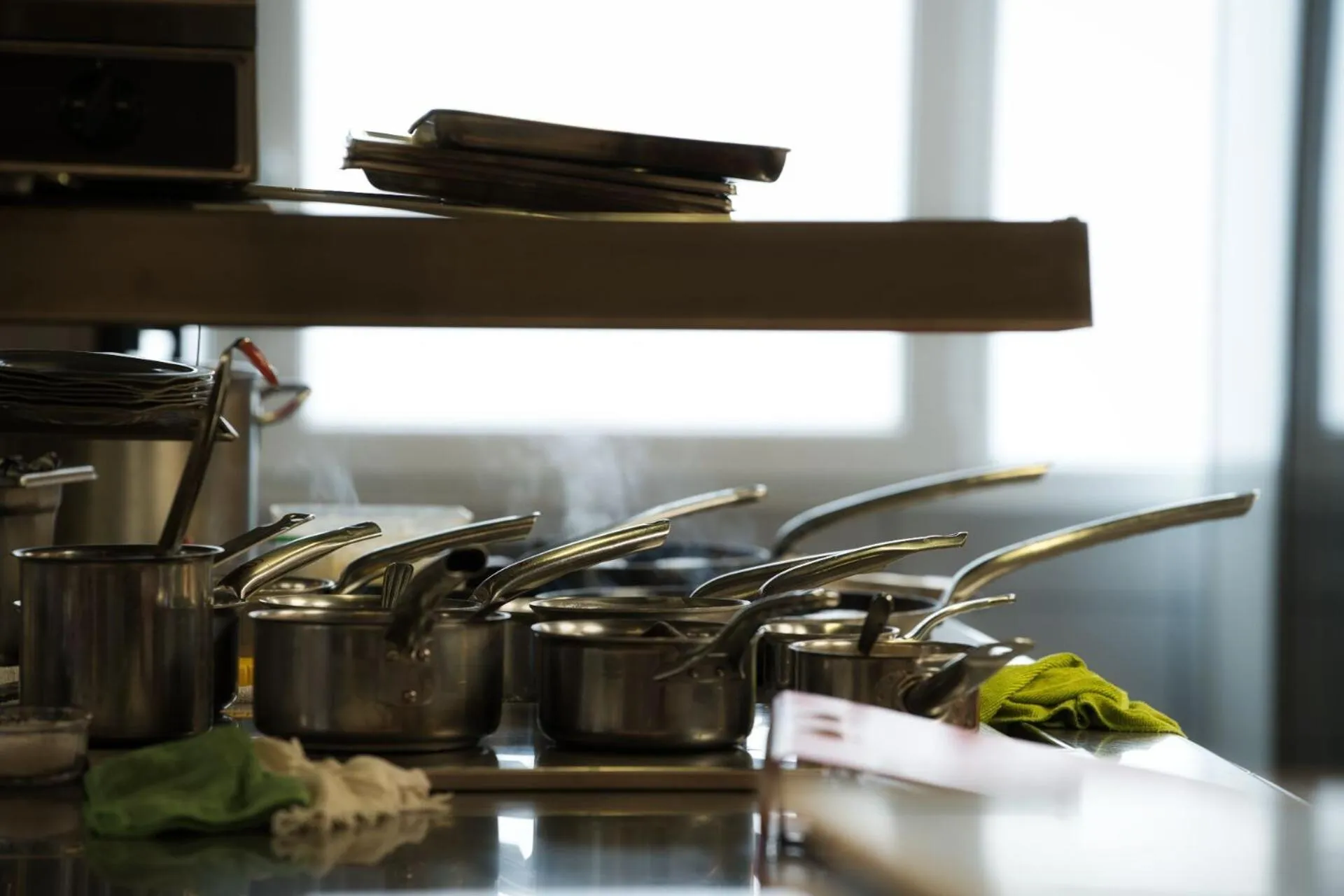 Restaurant/places to eat in Logis Restaurant & Hôtel À la 12