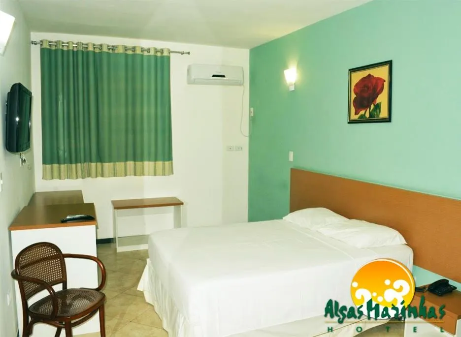 Photo of the whole room, Bed in Hotel Algas Marinhas