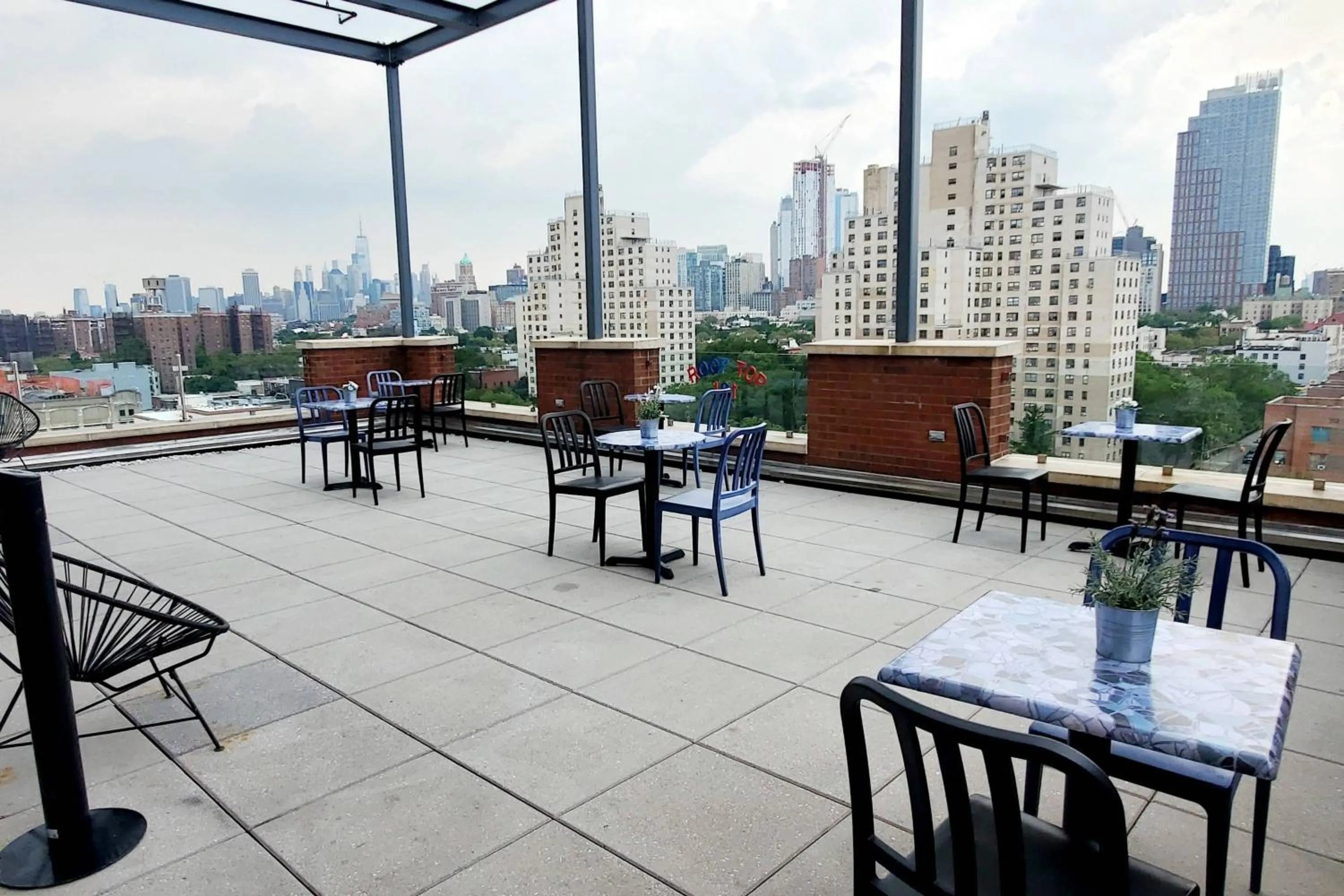 Lounge or bar in Fairfield Inn & Suites By Marriott New York Brooklyn