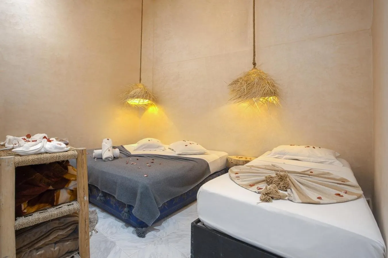 Bed in Riad El Kennaria