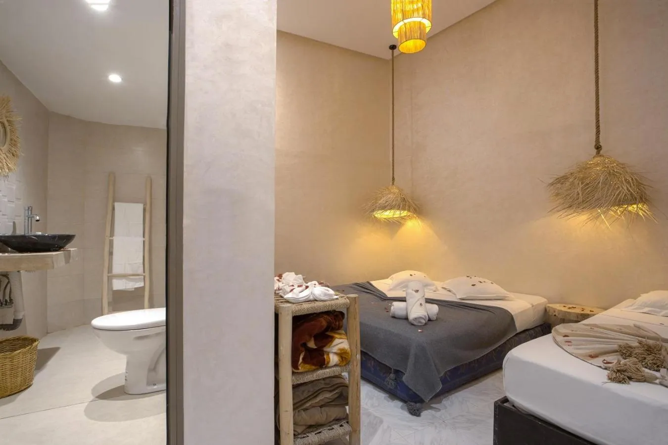 Bed in Riad El Kennaria