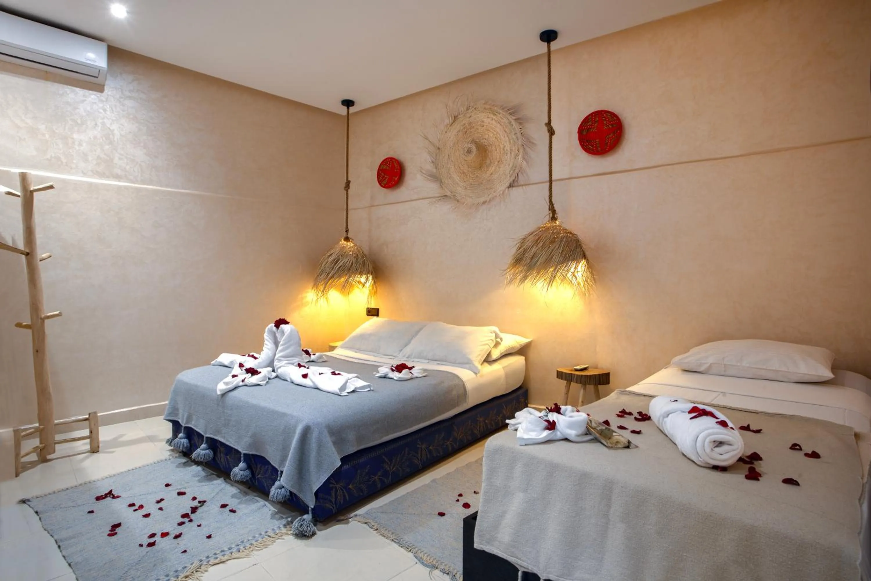 Bed in Riad El Kennaria